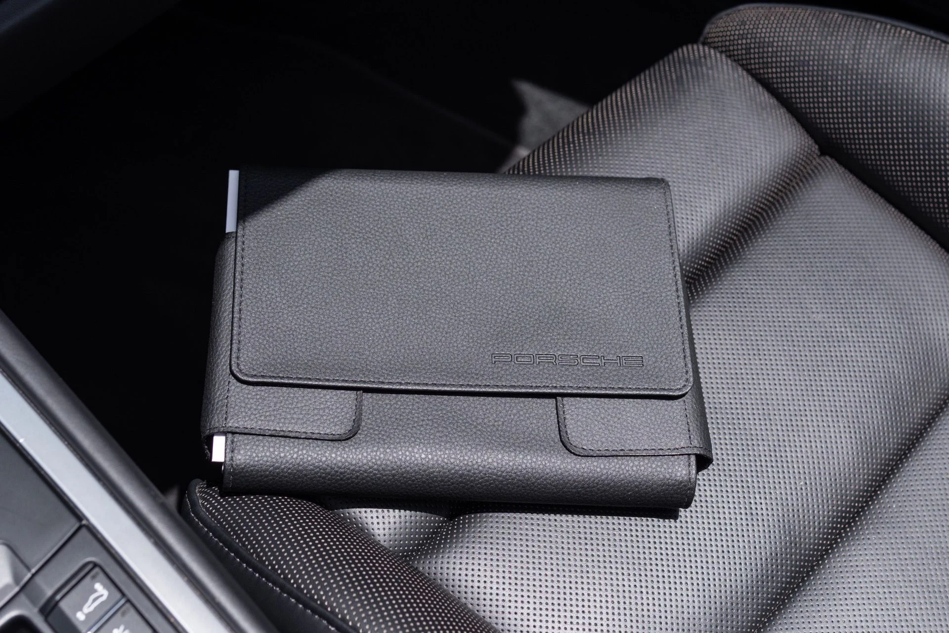 mph057_2783545067_Used_2019_Porsche_911_Turbo_1775252644_0047cb9b7e