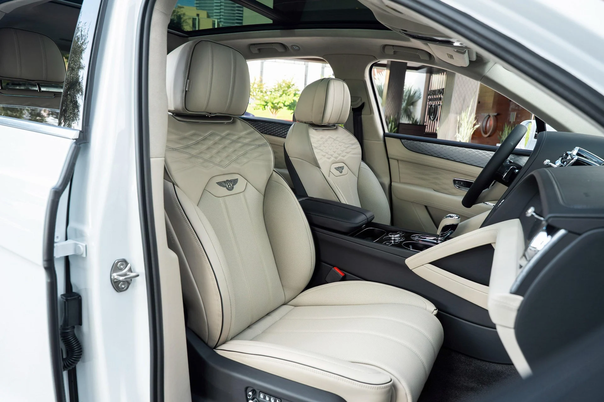 mph057_2787063672_462758411_6954bfaf4e73cd9f103f4ef9_efd791c613