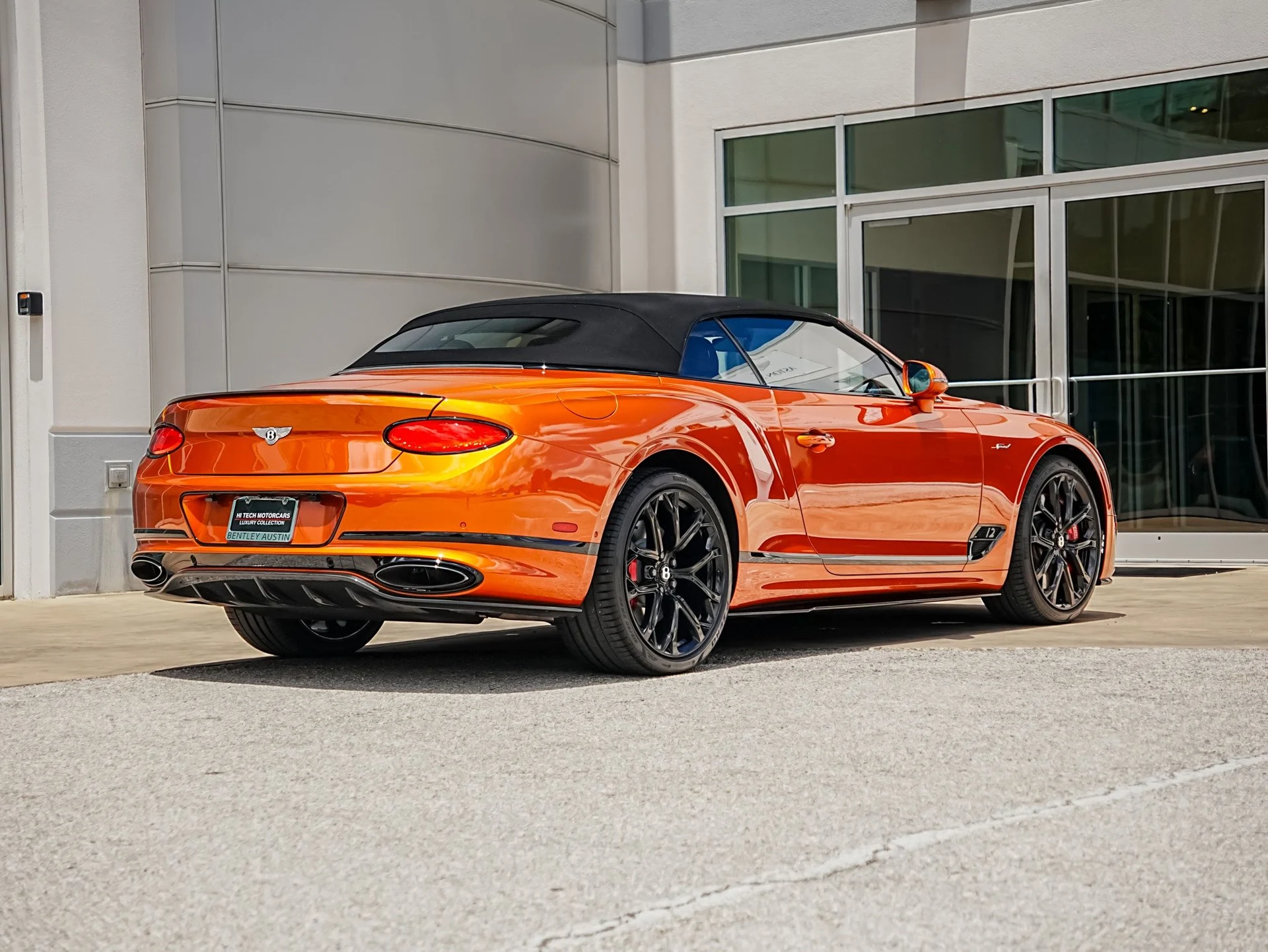 mph057_2792012856_Hi_Tech_Luxury_Imports_LLC_SCBDT_4_ZG_2_PC_008421_image_57_ee6266fd00