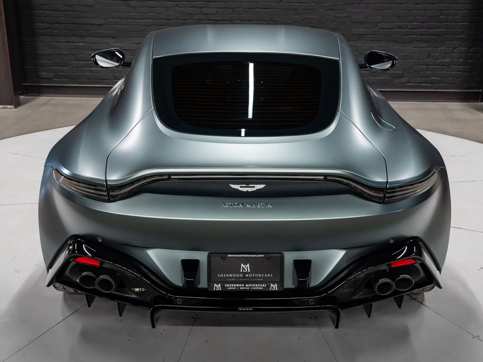 mph057_2798593803_aston_martin_vantage_2020_da1b78c13c