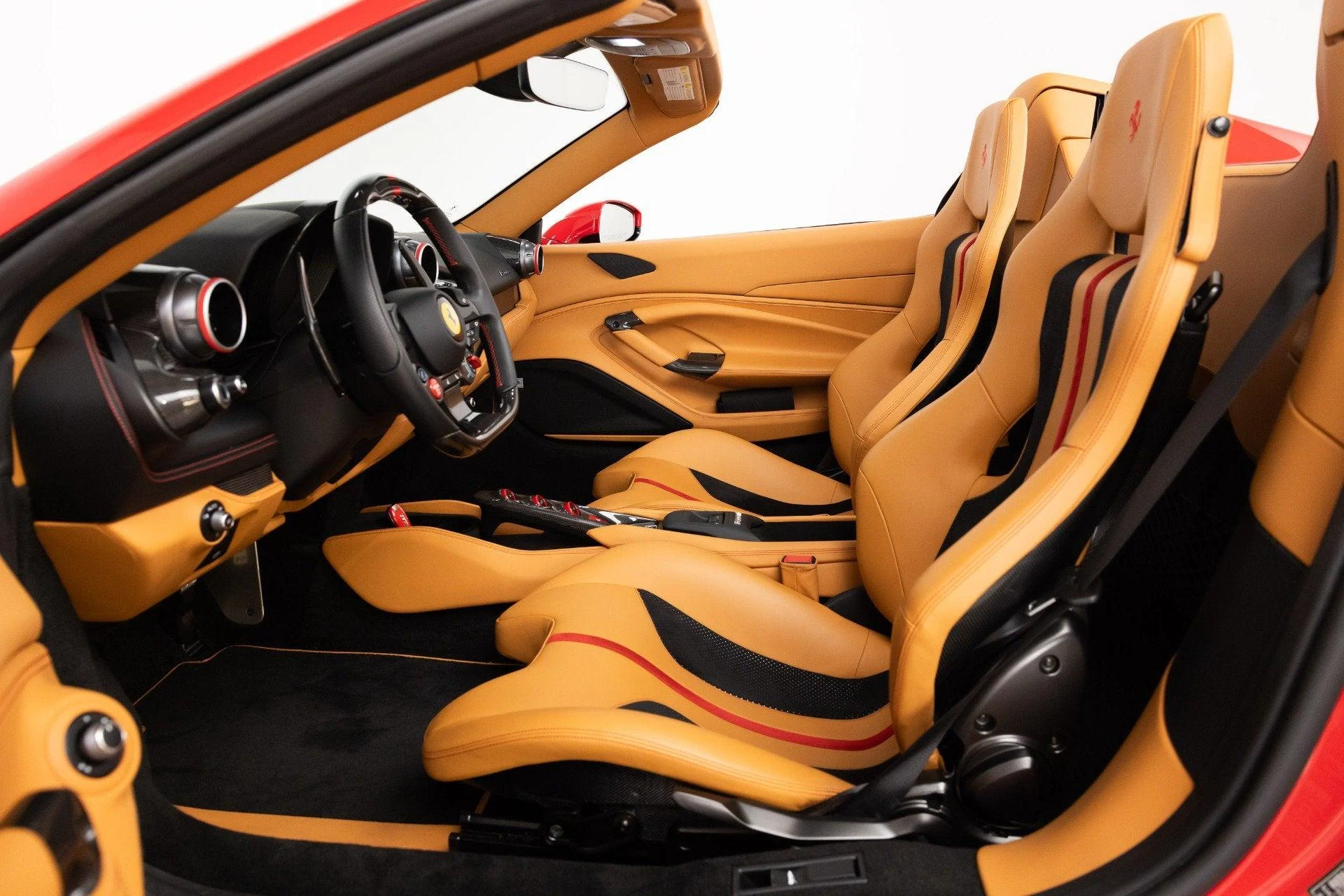 mph057_2854942998_Used_2021_Ferrari_F8_Spider_1788440841_5f56d84bb4