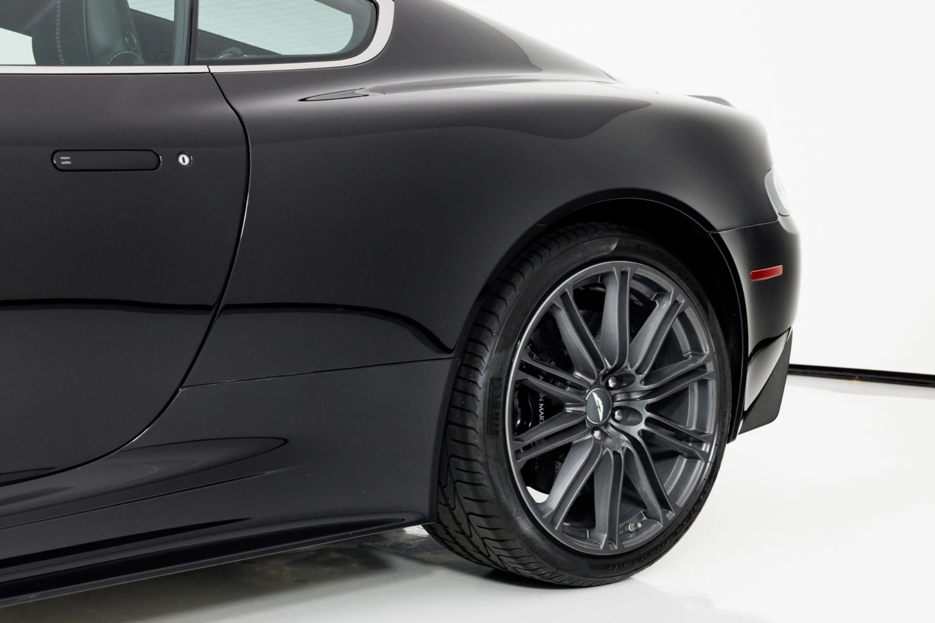 mph057_2857734860_Used_2009_Aston_Martin_DBS_V12_Manual_1785525207_d3123926b6