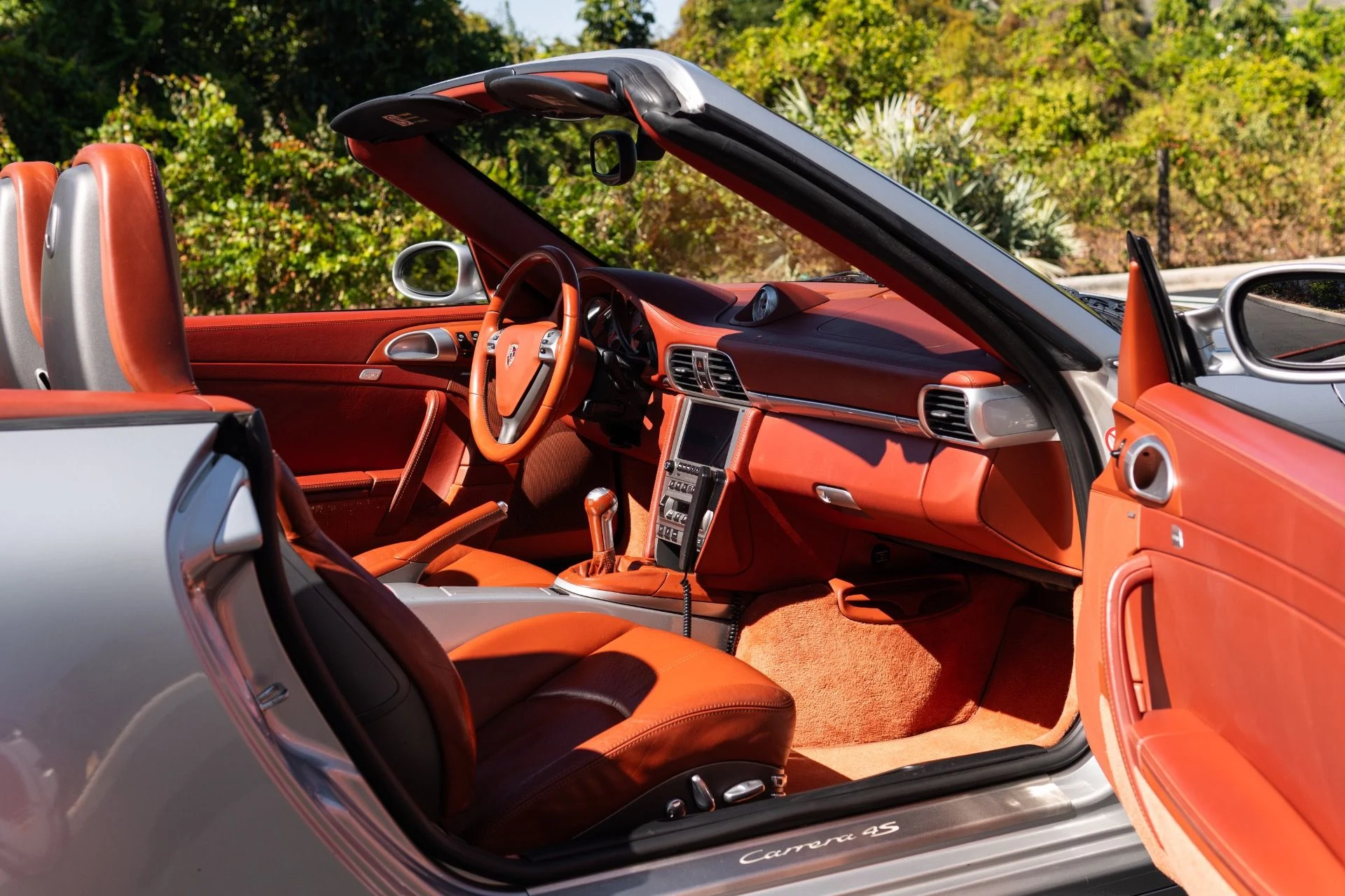 mph057_2901886422_Used_2006_Porsche_911_Carrera_S_1770441608_db9a2cf632