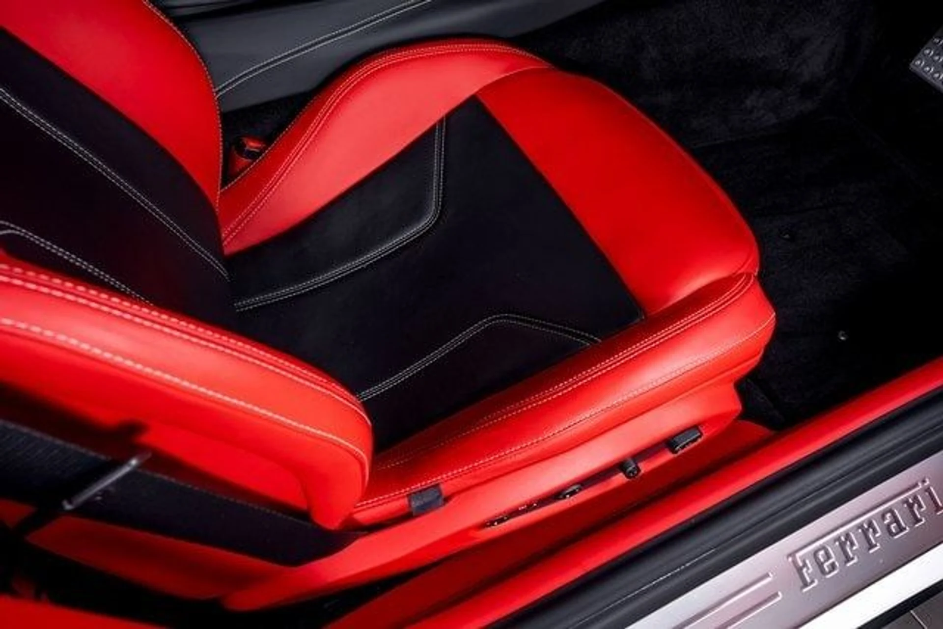 mph057_2917471557_999f755be7c8f2cd0edf75f0e558d718x_452d1098c6