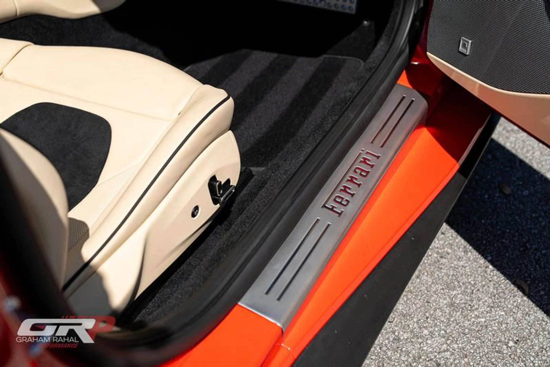 mph057_3000362849_4_FF_78676_835_B_4_C0_A_BA_16_97_A84_C17_C1_EB_0039078d21