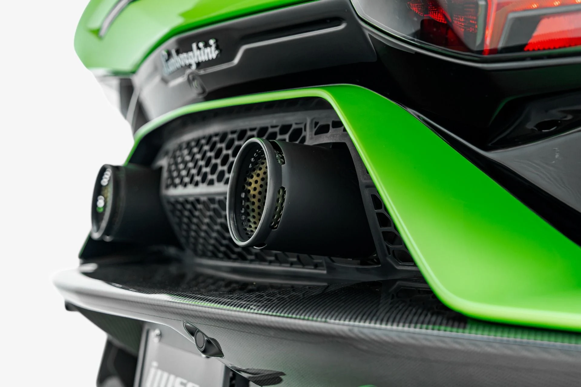 mph057_3006916101_Used_2019_Lamborghini_Aventador_LP_770_4_SVJ_1789598580_5e4962d7b2