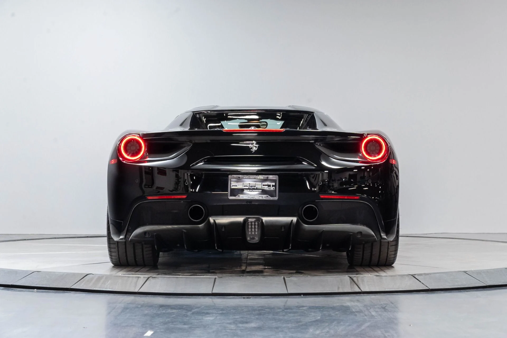 mph057_3030008495_Used_2016_Ferrari_488_Spider_Base_1785961462_a3bab25d26
