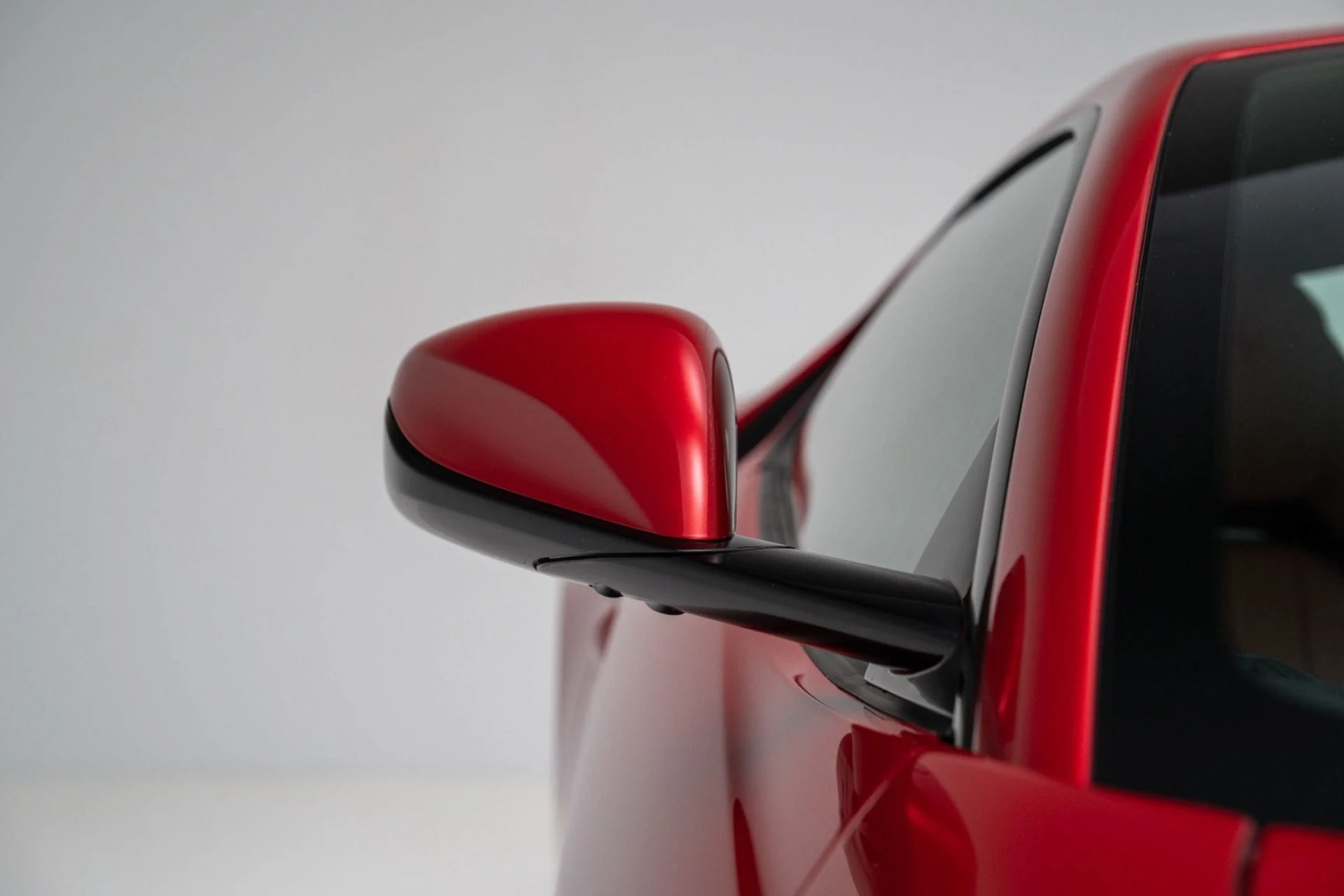 mph057_3033224222_Used_2019_Ferrari_812_Superfast_1774387545_e6868c6e66