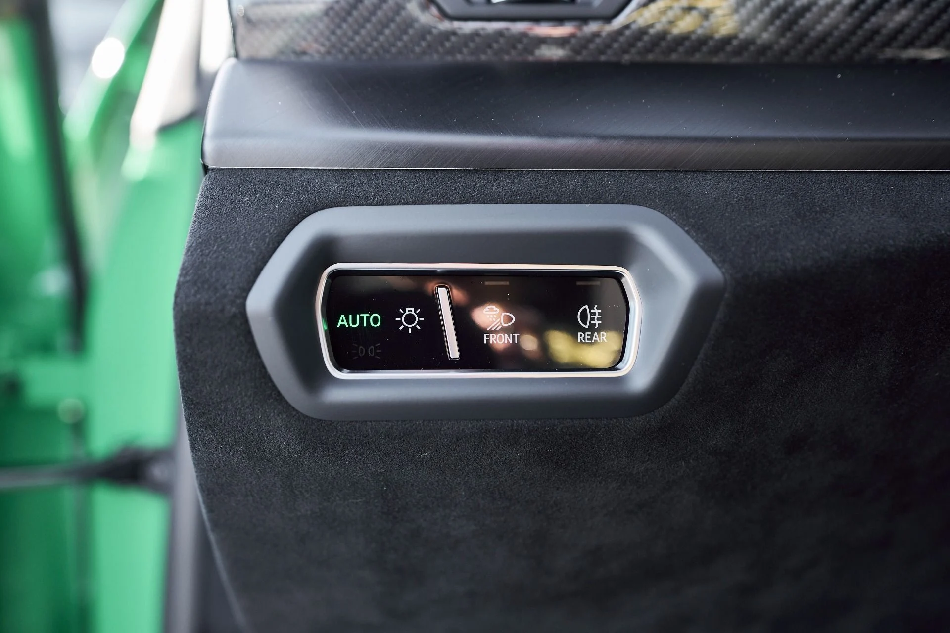 mph057_3056140696_Used_2024_Lamborghini_Urus_Performante_1764124867_9e7d4630bb