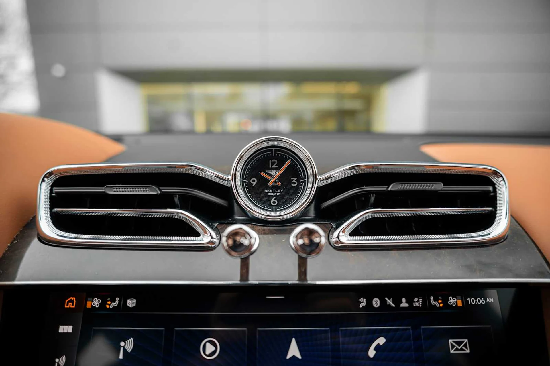 mph057_3115364087_12604c744196be44474837a9323aae78x_1a0b575f44