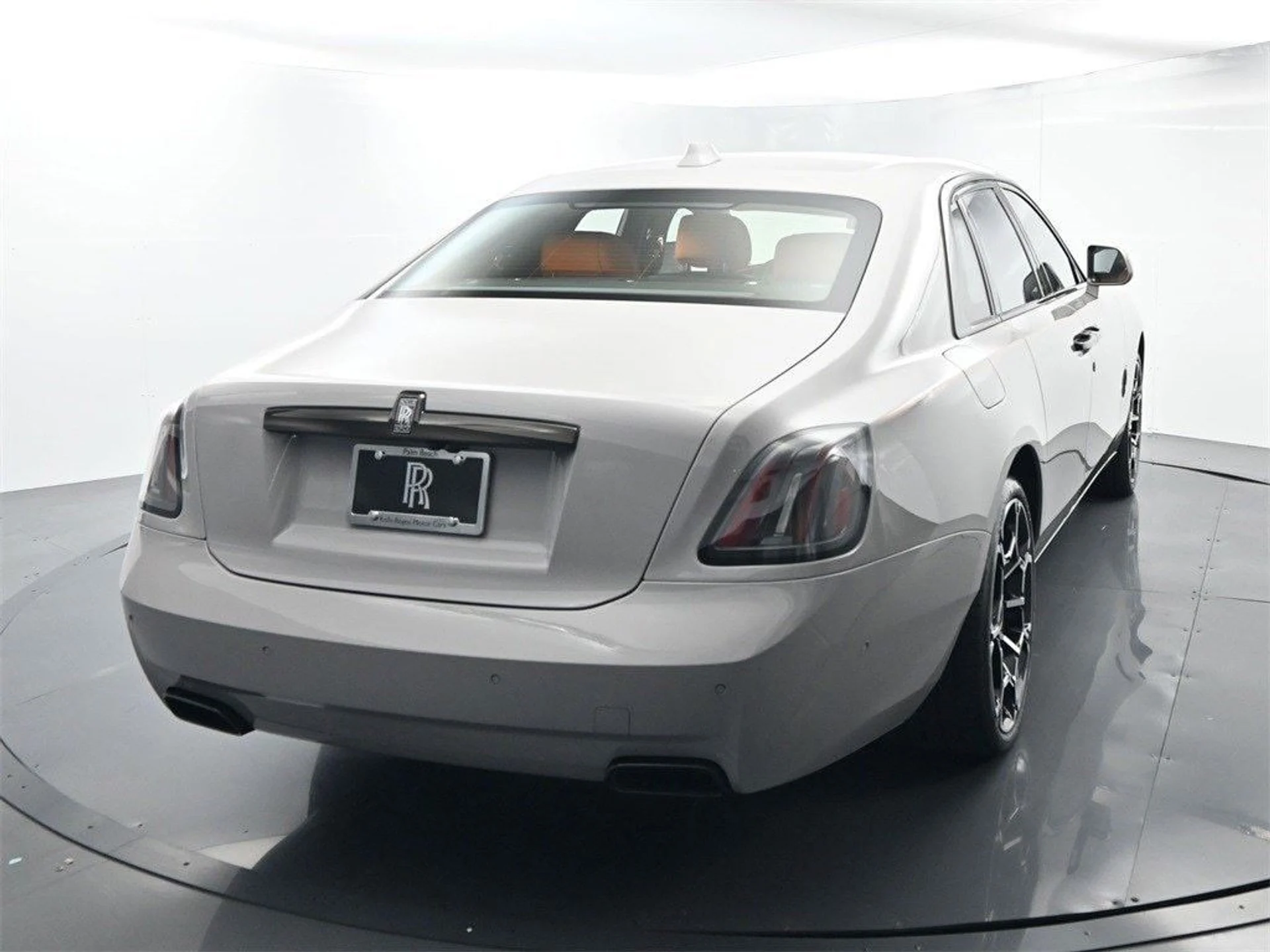 mph057_3117073999_a24a0129a956b22764a0033880cb798ax_134b8e40e2