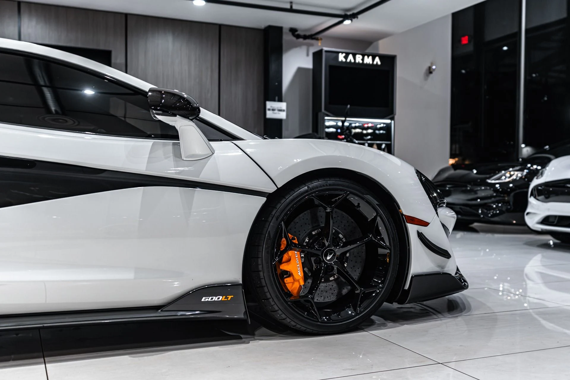 mph057_3123133876_13105_p58_l_778608c9be