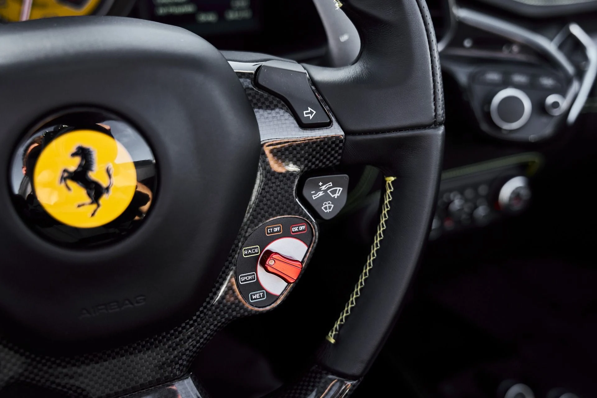 mph057_315474412_Used_2015_Ferrari_458_Spider_Base_1777010325_6b7a3a97be