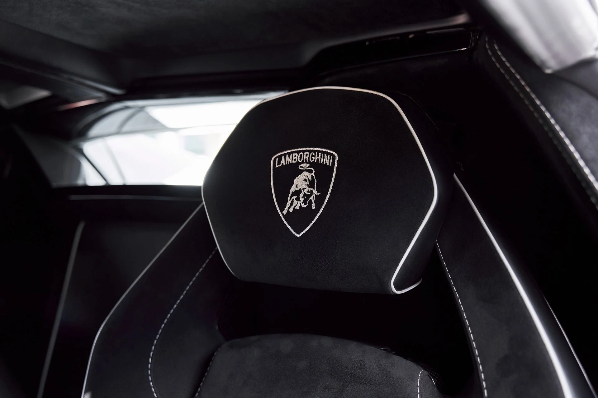 mph057_3178048247_Used_2017_Lamborghini_Aventador_LP_750_4_Super_Veloce_1768358740_2c7c1c277b