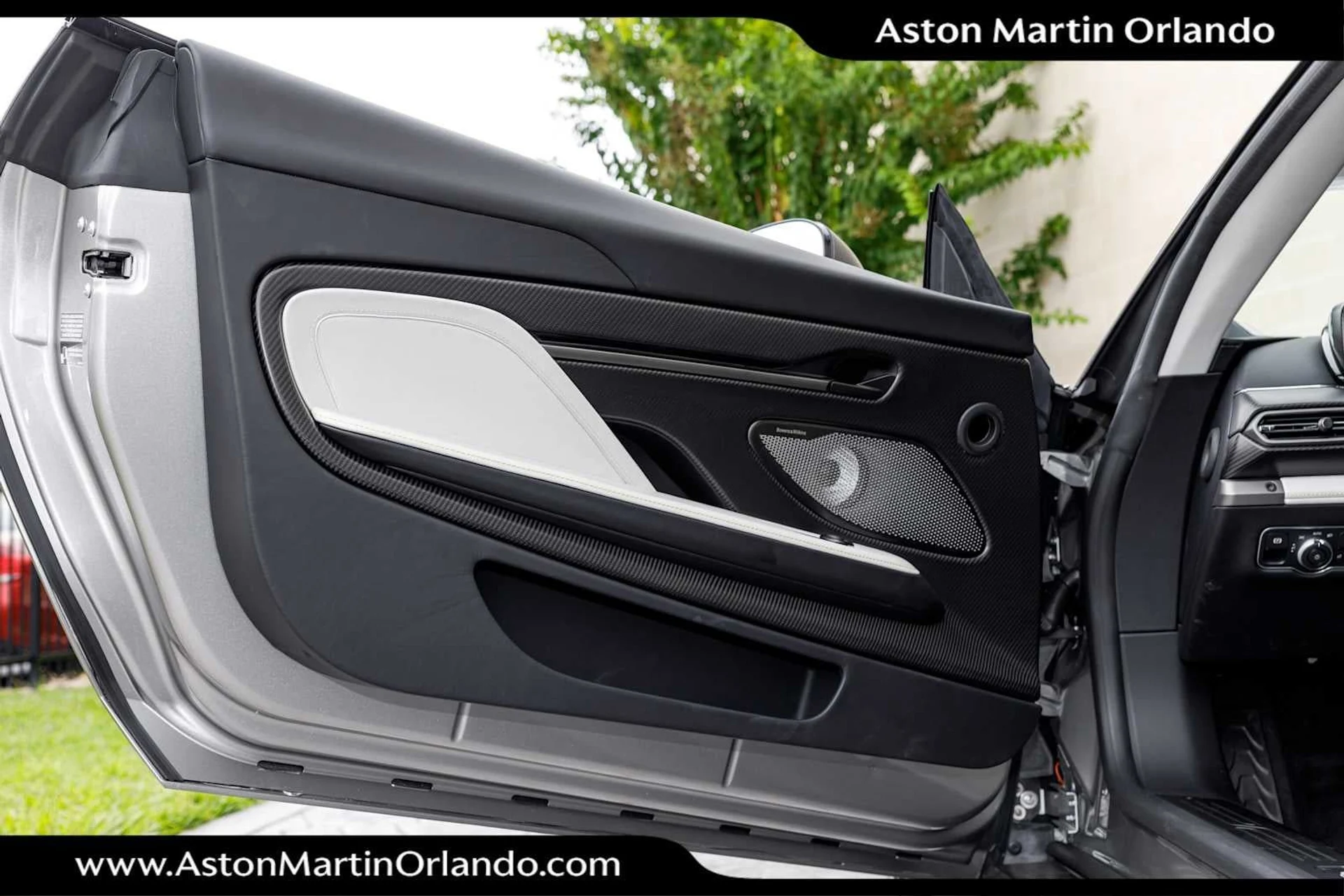 mph057_3187529688_58_d2ea1ccba9