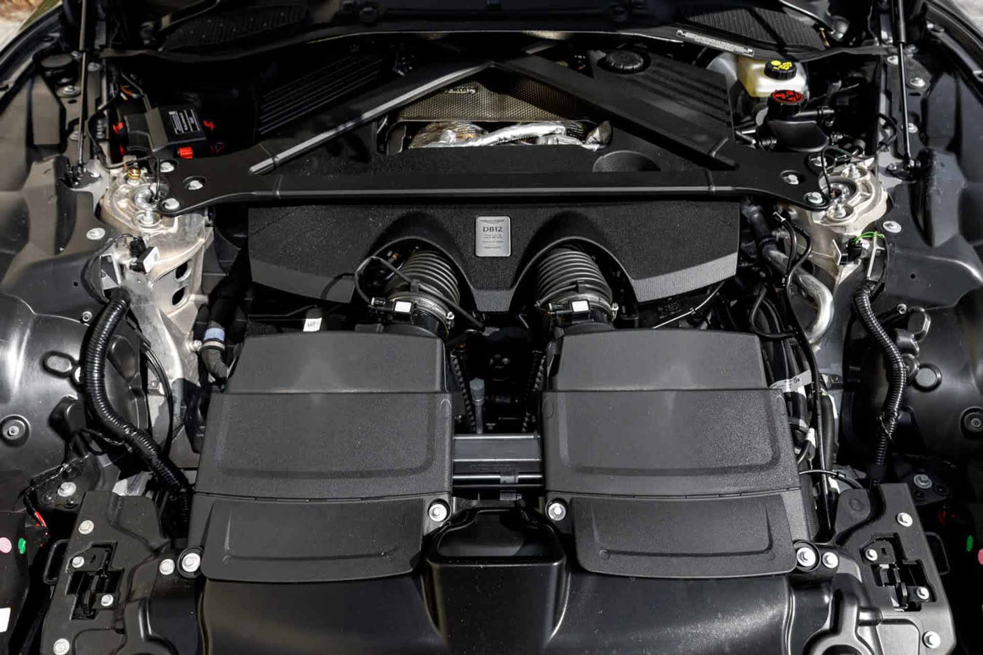 mph057_3187840559_58_64b1406908