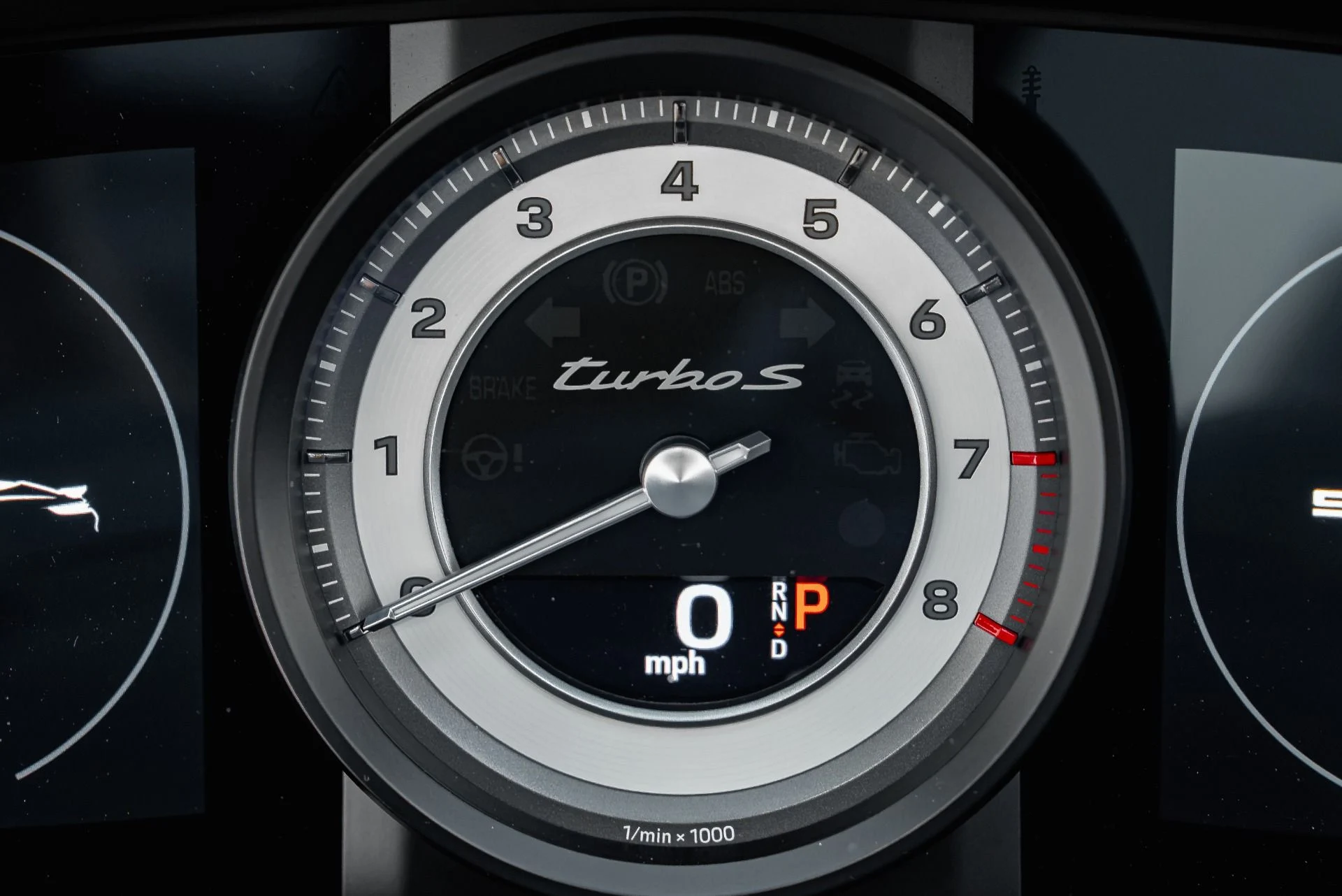 mph057_3209135059_Used_2022_Porsche_911_Turbo_S_1787785378_e3c2afc7ca
