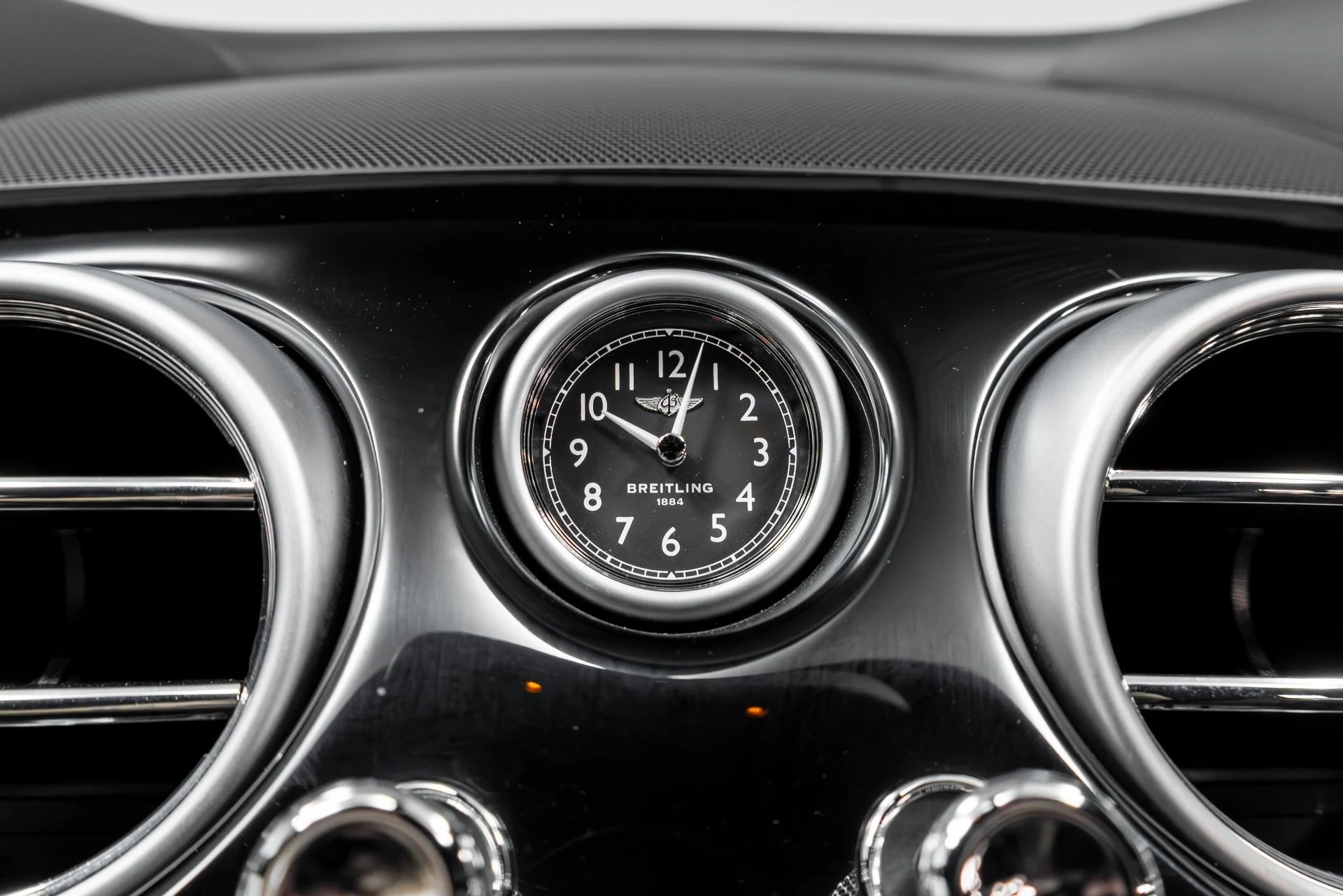 mph057_3209289164_Used_2015_Bentley_Continental_GT_V8_S_1770244632_dcb62f7dec