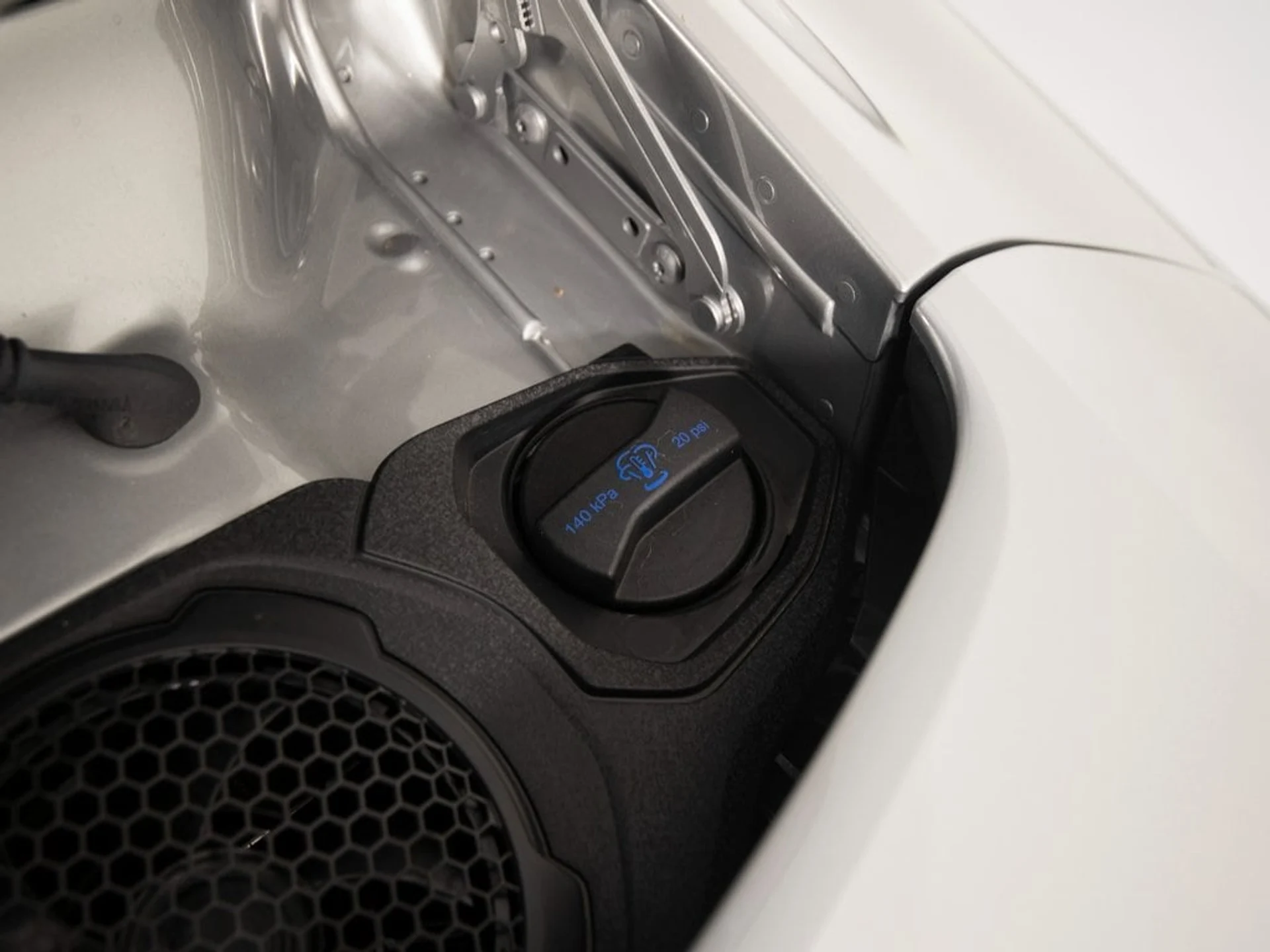 mph057_3272819270_80f69adc18faa011bb7bf5c33a489df9x_b6f625fc68