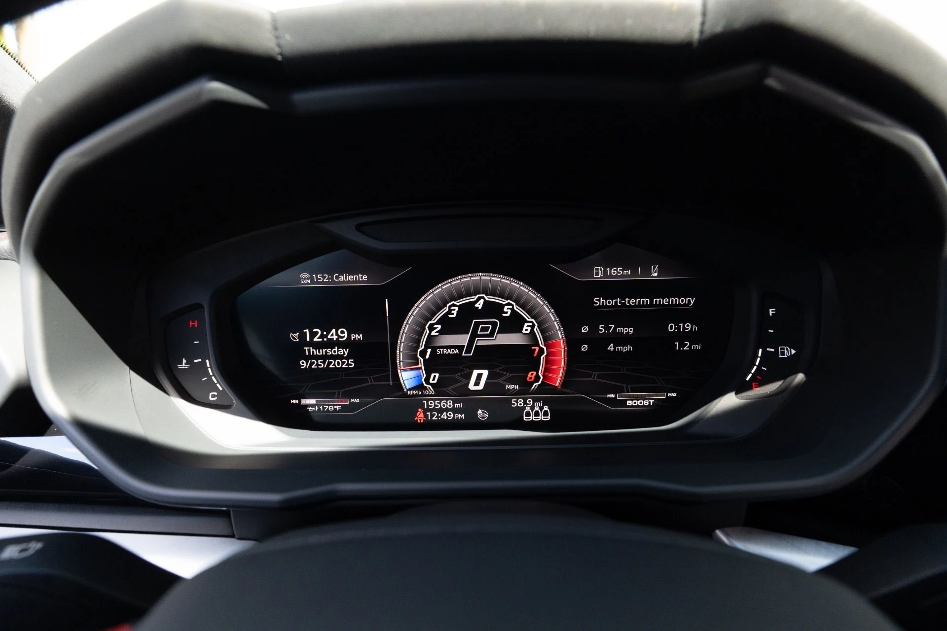 mph057_3309821797_Used_2020_Lamborghini_Urus_1758836559_29bb43e99d