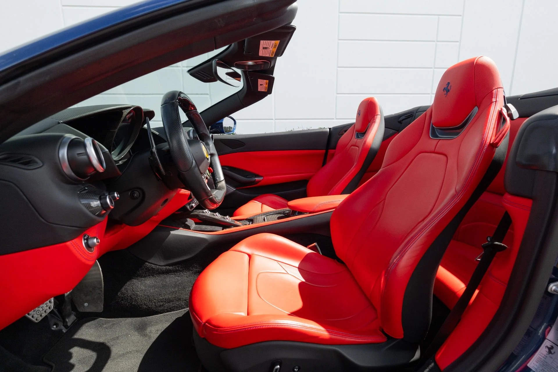 mph057_3329519210_Used_2019_Ferrari_Portofino_1771440746_4da4d4455b