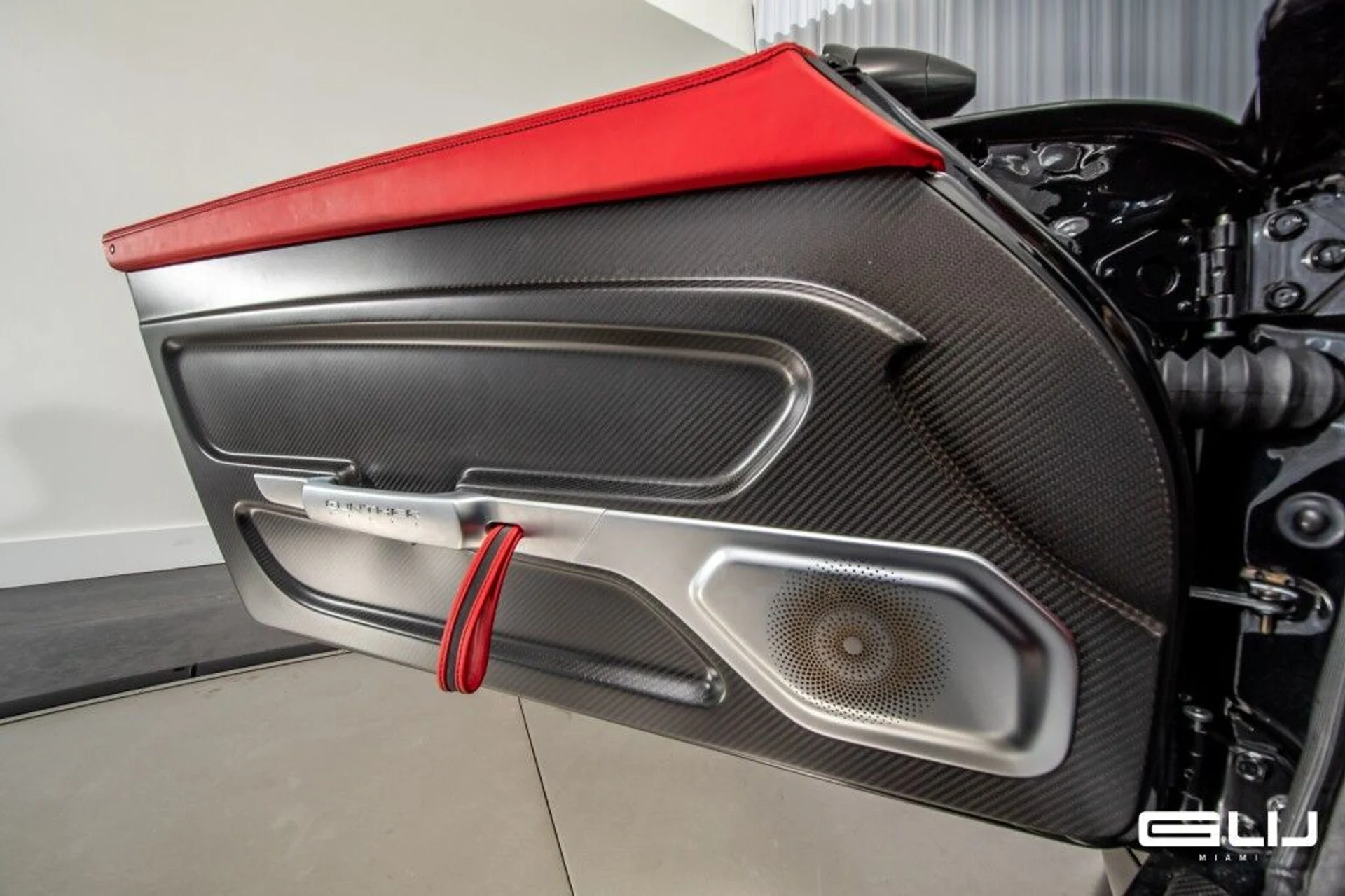 mph057_3348464146_8d2a1f1bd0611362223e90ca1da309aa_c1c6c83149