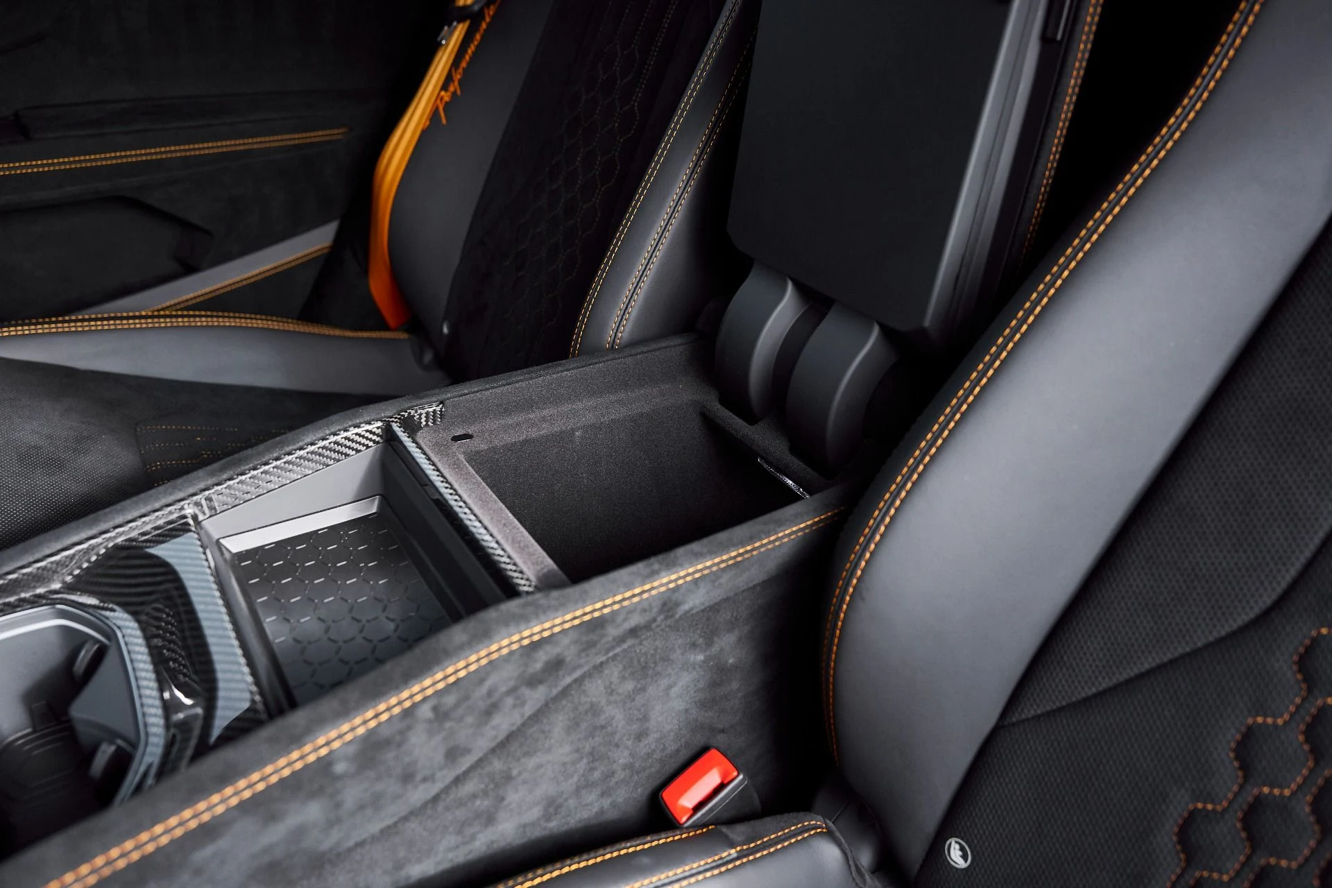 mph057_3368576444_Used_2024_Lamborghini_Urus_Performante_1768001188_99dffab881