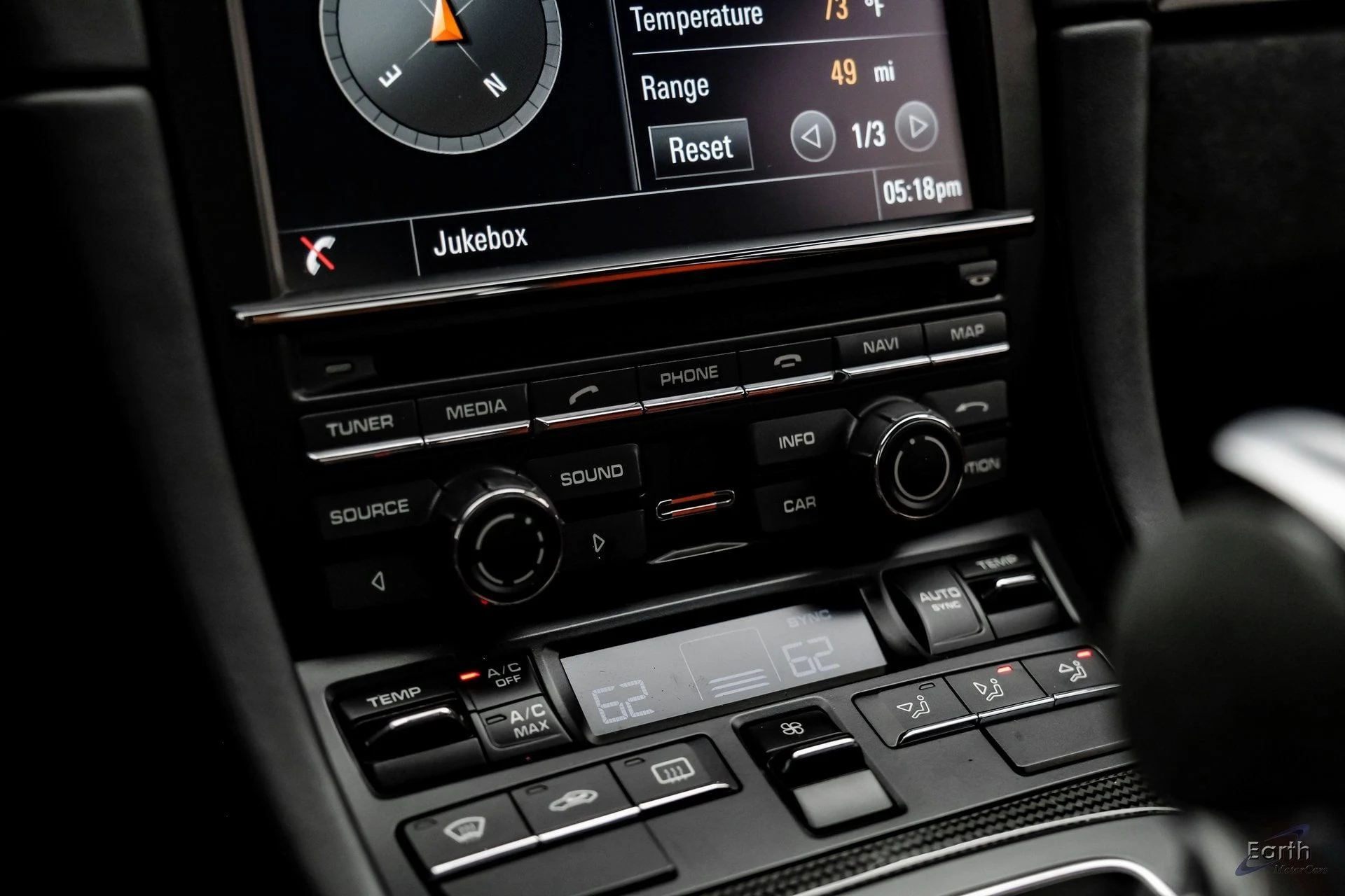 mph057_3376141060_c152ebbe618814663b7314f821a385a1x_4fdae93737