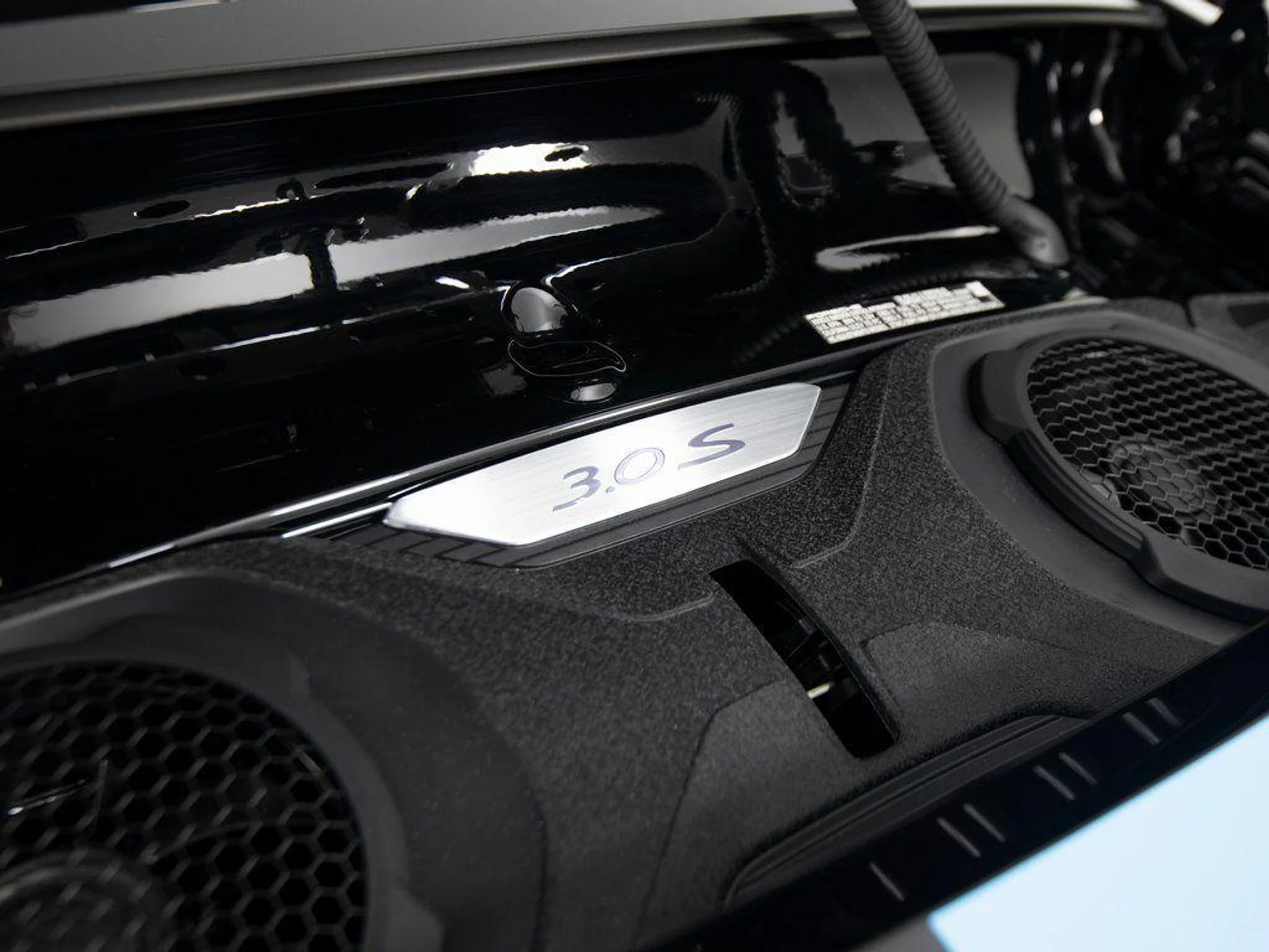 mph057_3386672018_w_Q_Ps4k0_I_Ch_G_Fgg4_Y_Oh_P7b_Ht_J_K4_a2dc4e6885