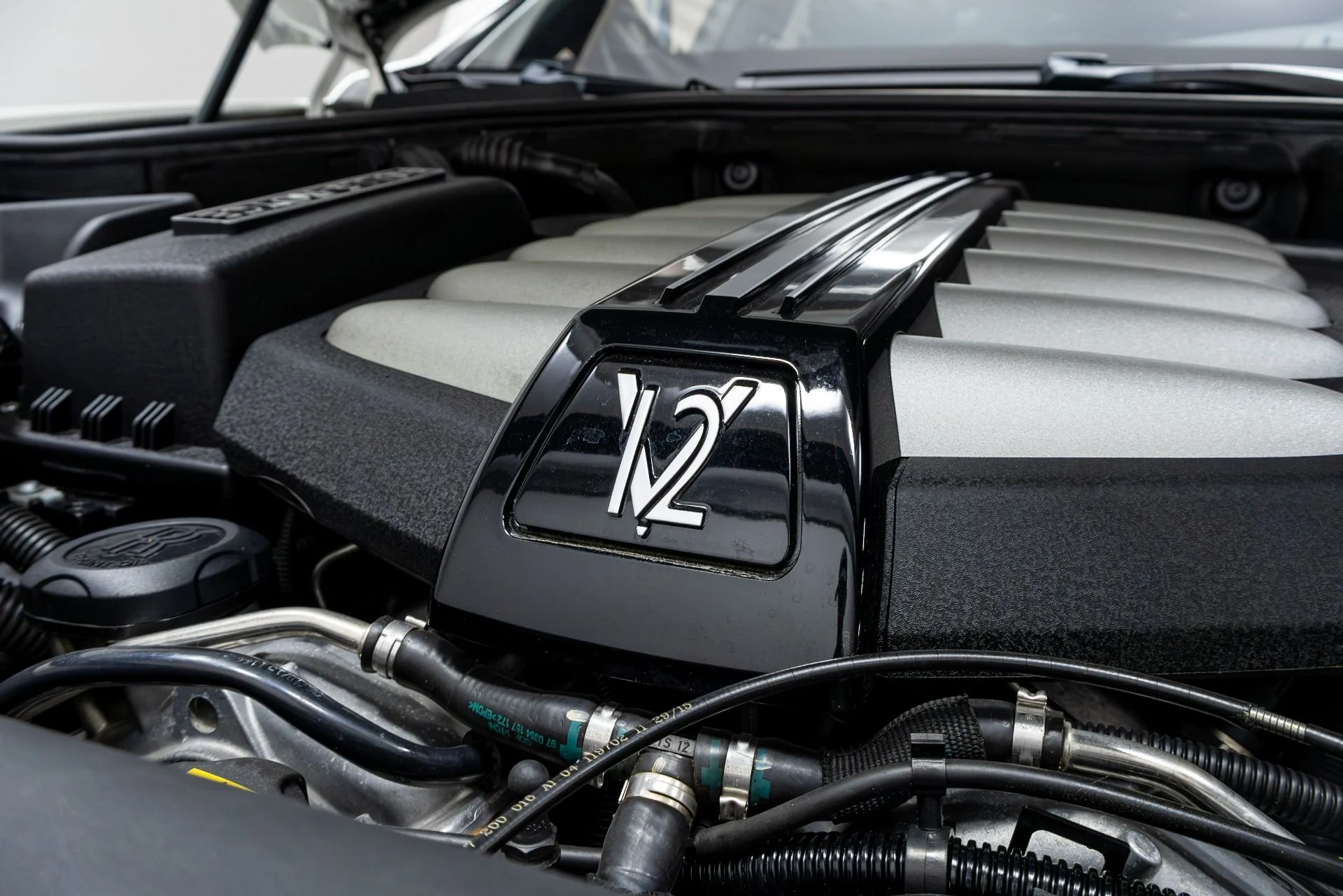 mph057_3445363242_Used_2016_Rolls_Royce_Ghost_1775019332_fefcc68932