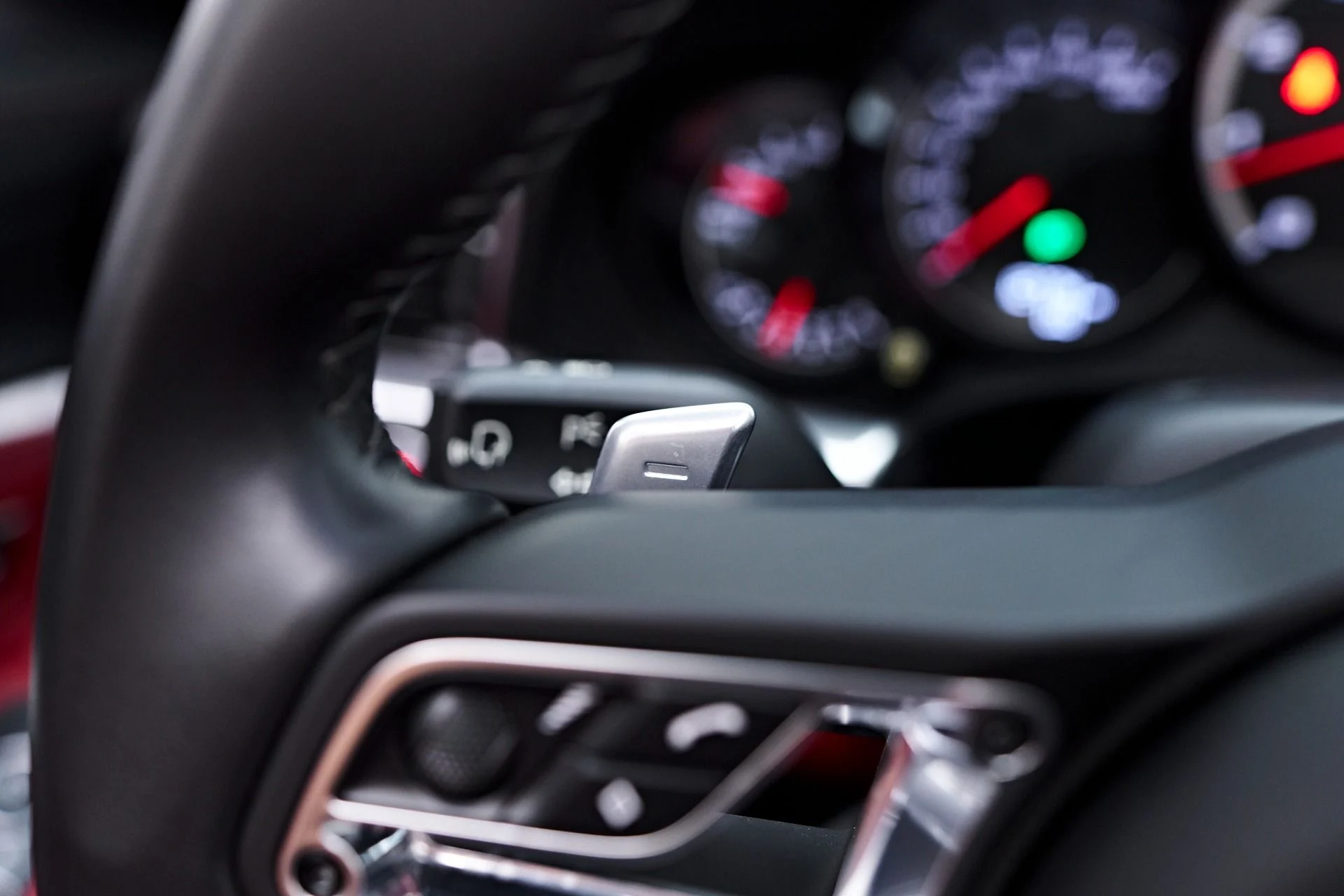 mph057_3453068870_Used_2019_Porsche_911_Turbo_1750270685_070e1051a9