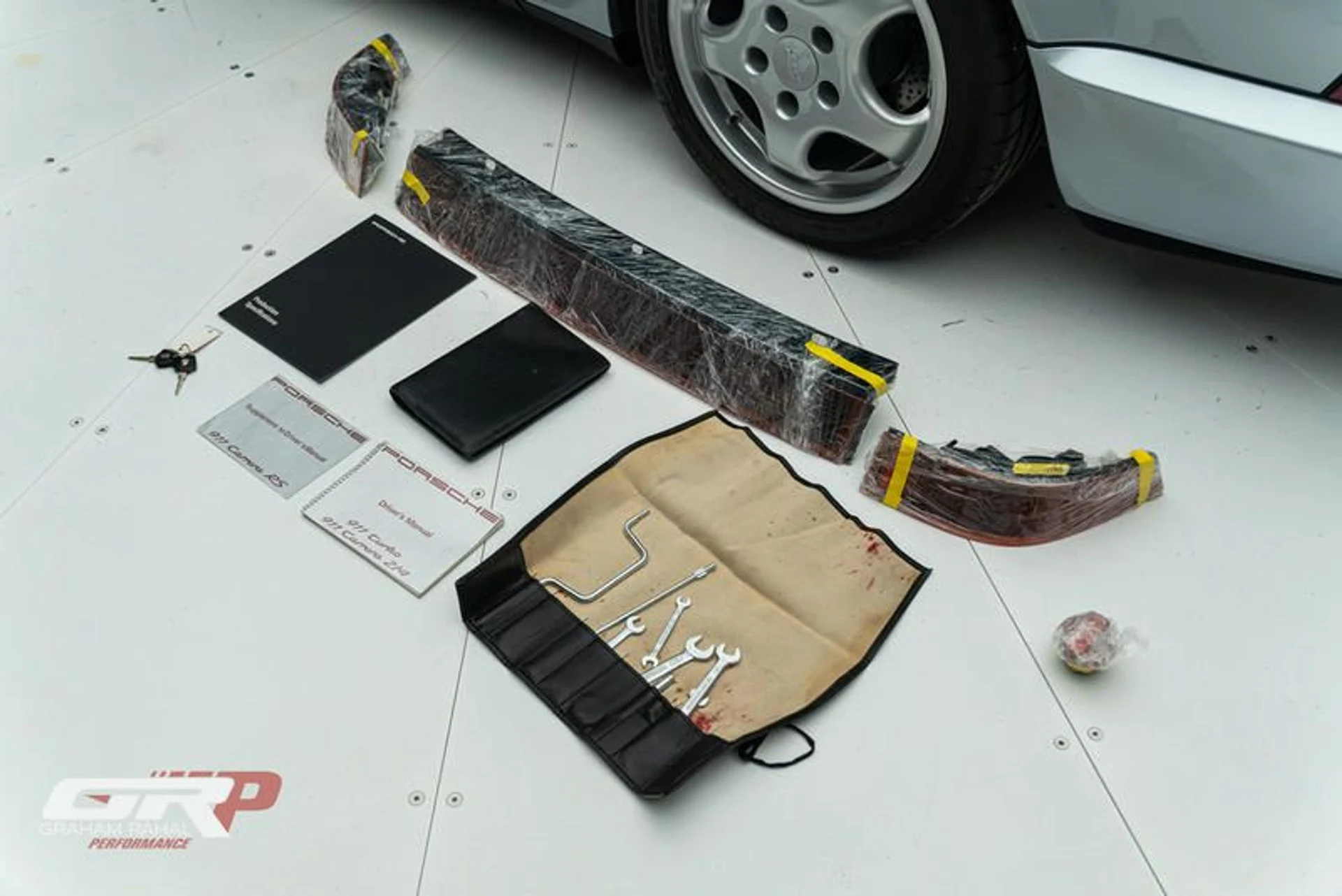 mph057_3464846210_E43_BE_096_66_A0_4_F69_A0_BD_CF_43_B6_EB_36_C2_91e1b307c6