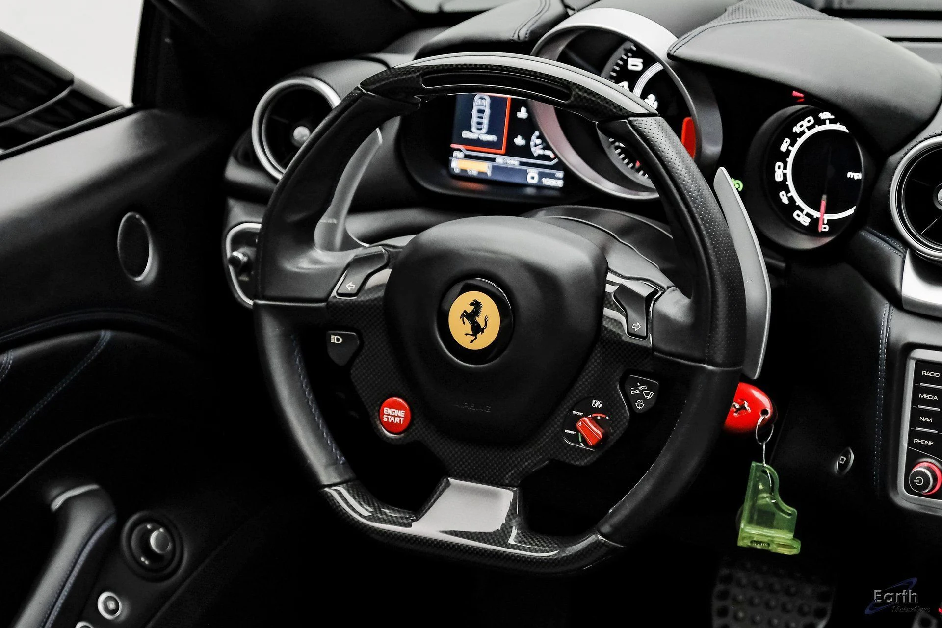 mph057_3467087662_0438f8106116c772f43722a105fe97c9x_671962a4cb