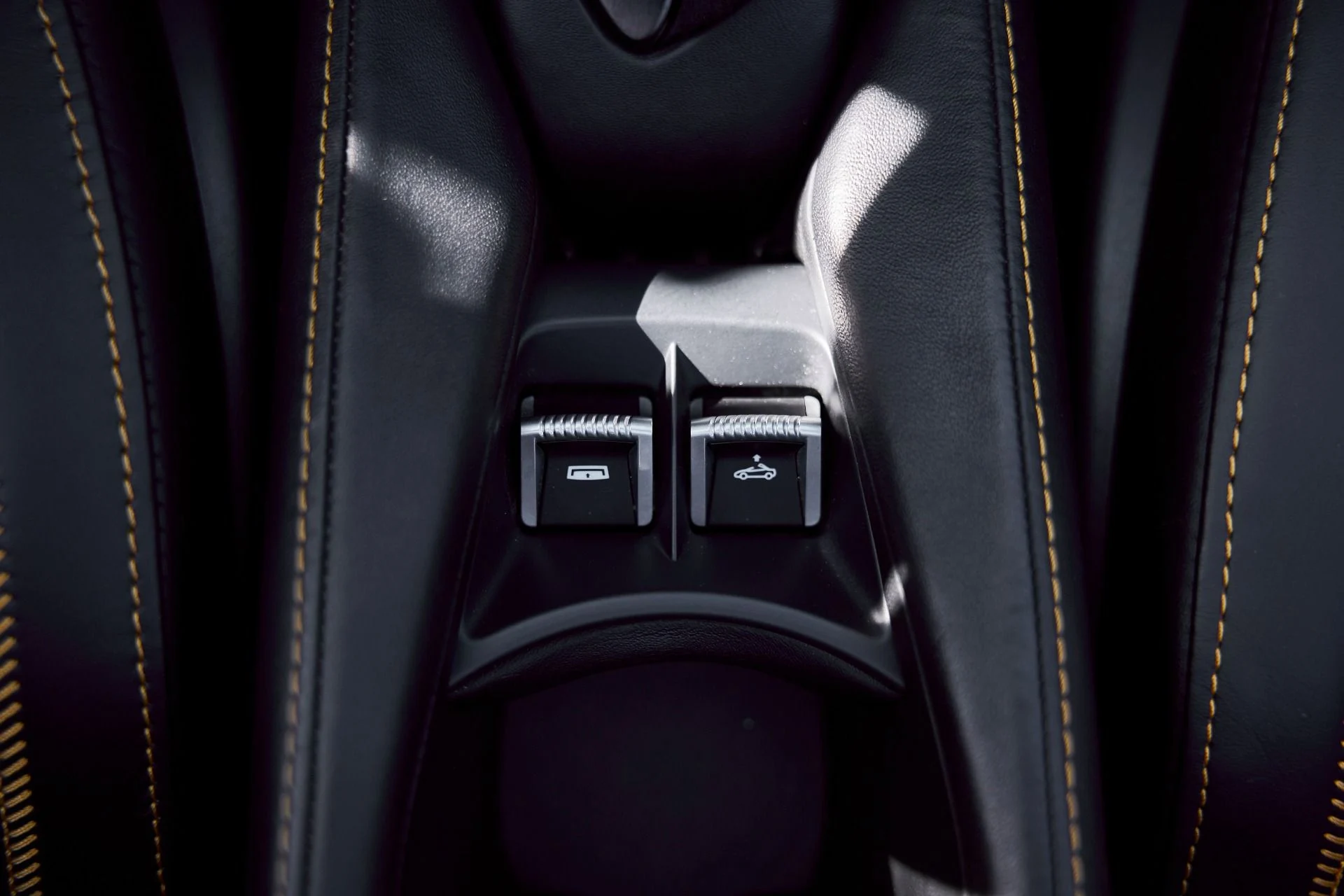 mph057_3472669773_Used_2020_Mc_Laren_720_S_1769655446_1141681cb2