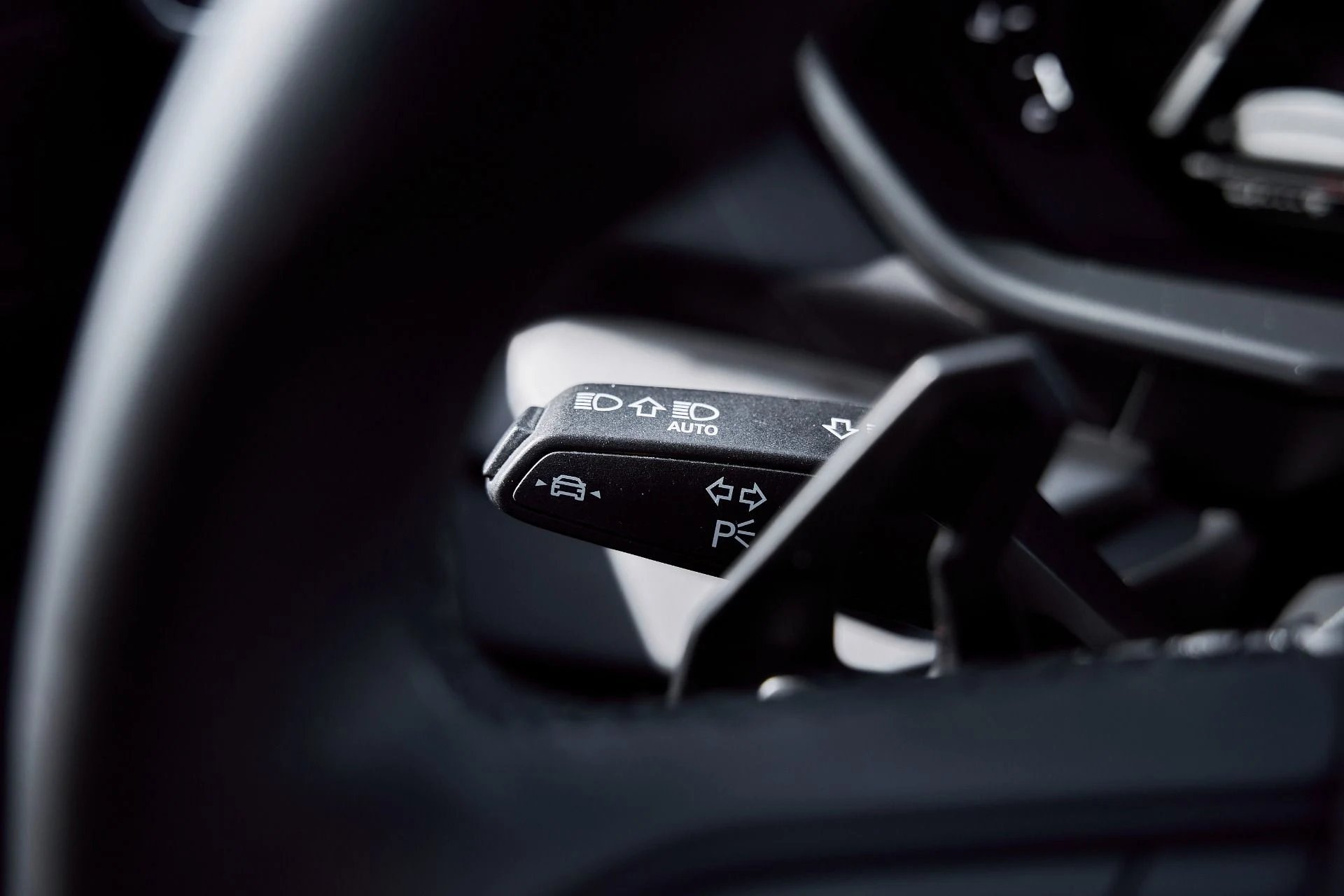 mph057_3475799982_Used_2024_Lamborghini_Urus_S_1770085923_2e09b08a34