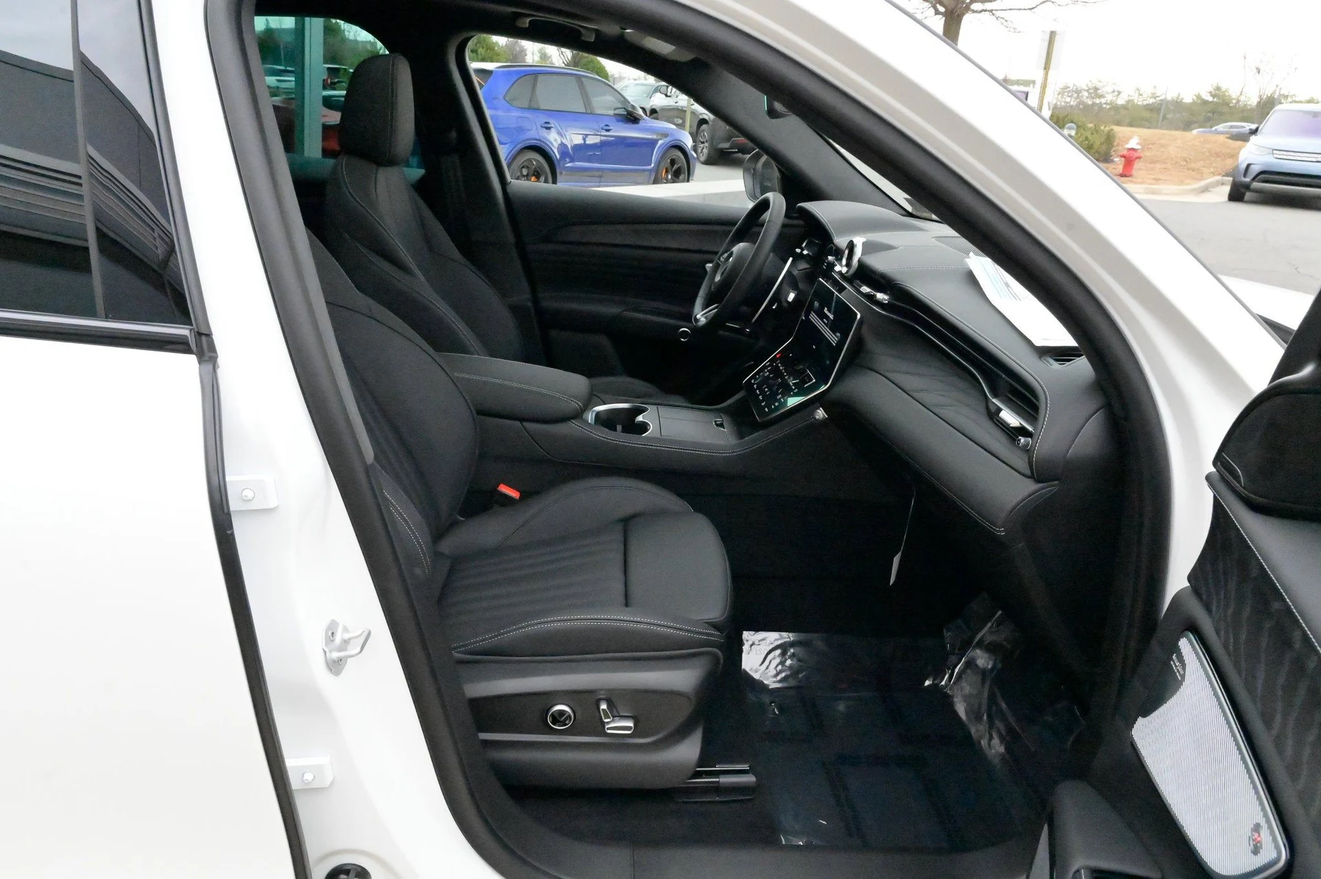 mph057_3477801041_6e825791048544c08b7f896e10a61723_ee859d2844