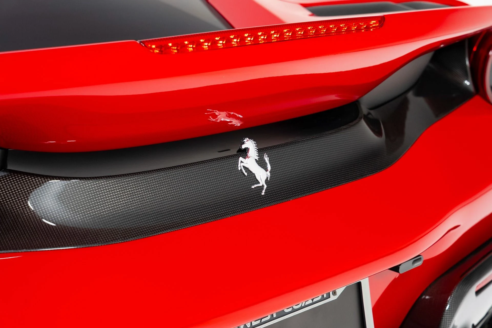 mph057_3482765740_Used_2019_Ferrari_488_Pista_1760379304_3938b174ac