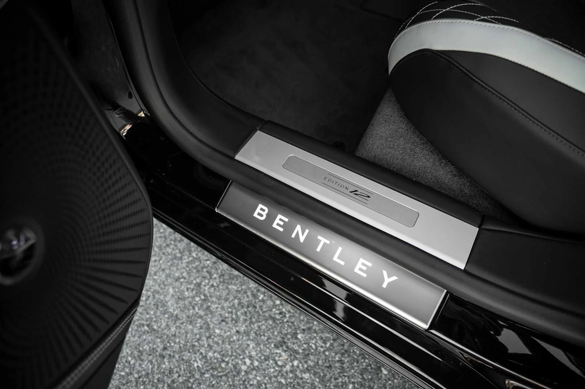 mph057_3497982601_573b61a5d6df0163cb4d1462deb32d61x_5beb1dcb43