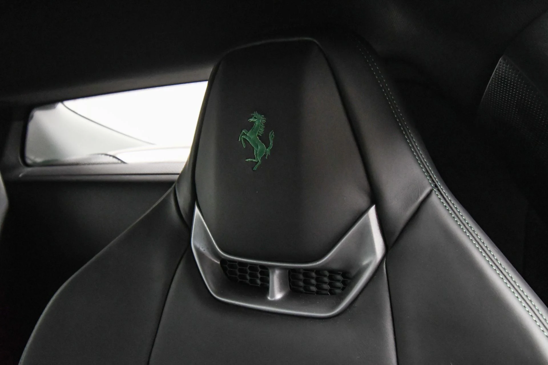 mph057_3511047399_641b113819f842869623c097044b7184_ad214bc856