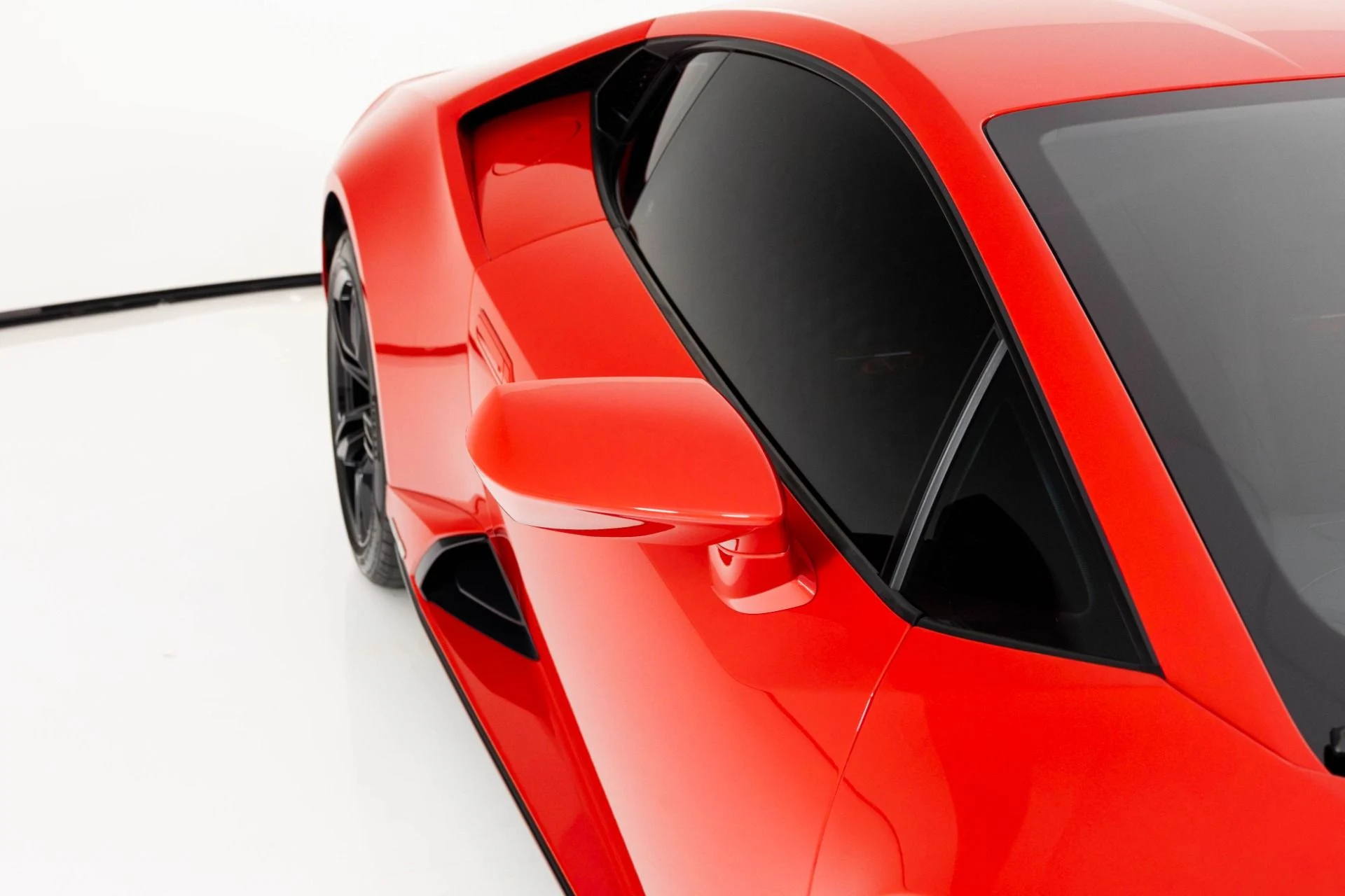 mph057_3537374576_Used_2021_Lamborghini_Huracan_EVO_1762806479_e326448703