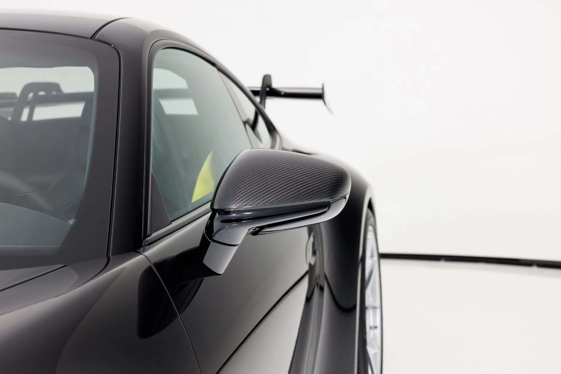 mph057_3560782702_Used_2026_Porsche_911_GT_3_1771608783_4a8799ed2b