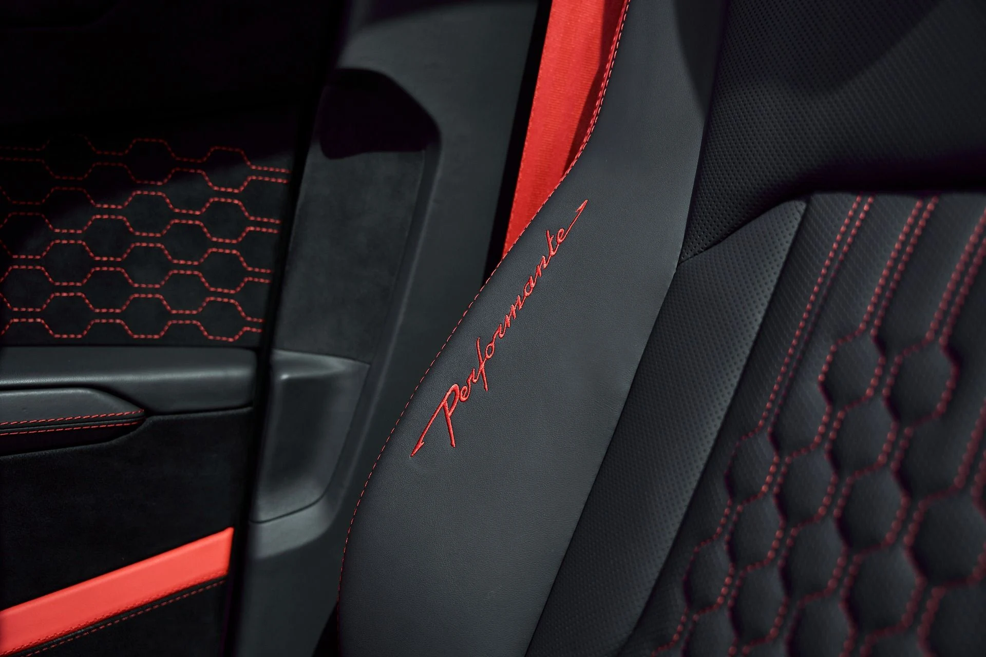 mph057_3560890846_Used_2024_Lamborghini_Urus_Performante_1773968328_4b4808fe41