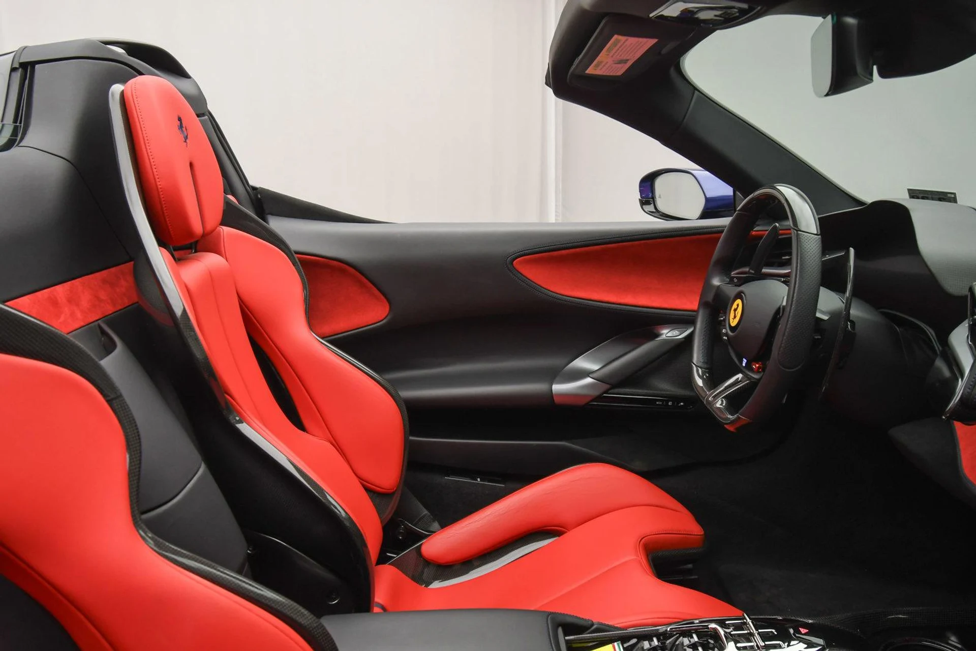 mph057_3573028925_Used_2023_Ferrari_SF_90_Spider_1740041913_a645e0a2be