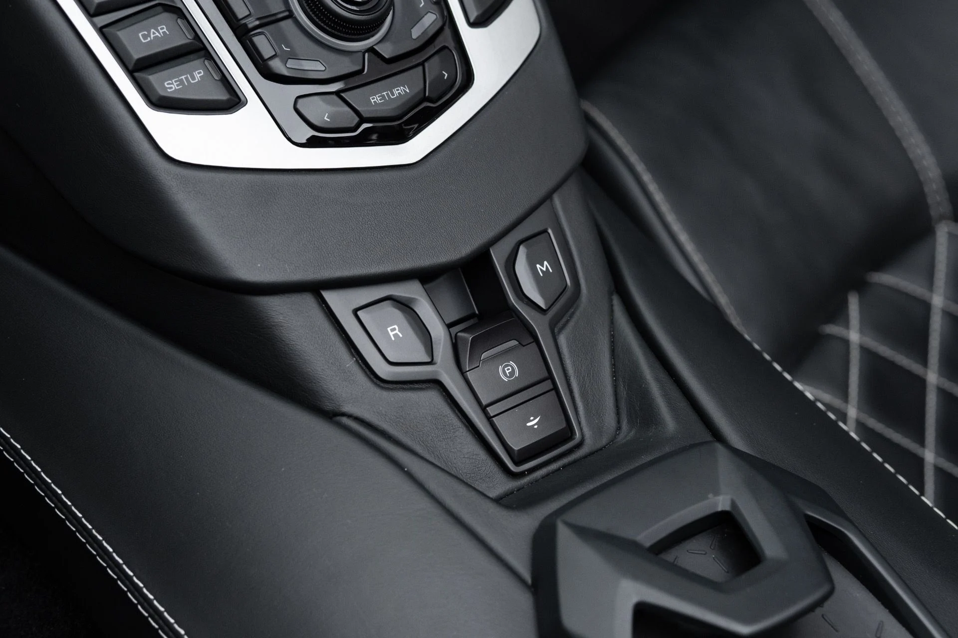 mph057_3625219133_Used_2018_Lamborghini_Aventador_Roadster_LP_740_4_S_1770343320_87d0a8d108