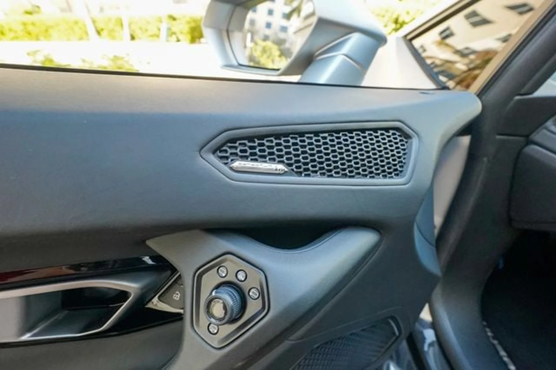 mph057_3650730637_22989252_58_b9c03d5d42