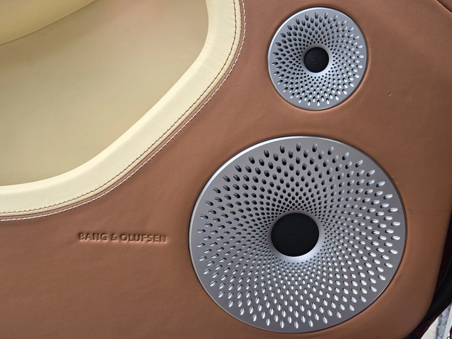 mph057_3658530106_b0fd6a68452e12ca85350d722b94ad7bx_0893677e83