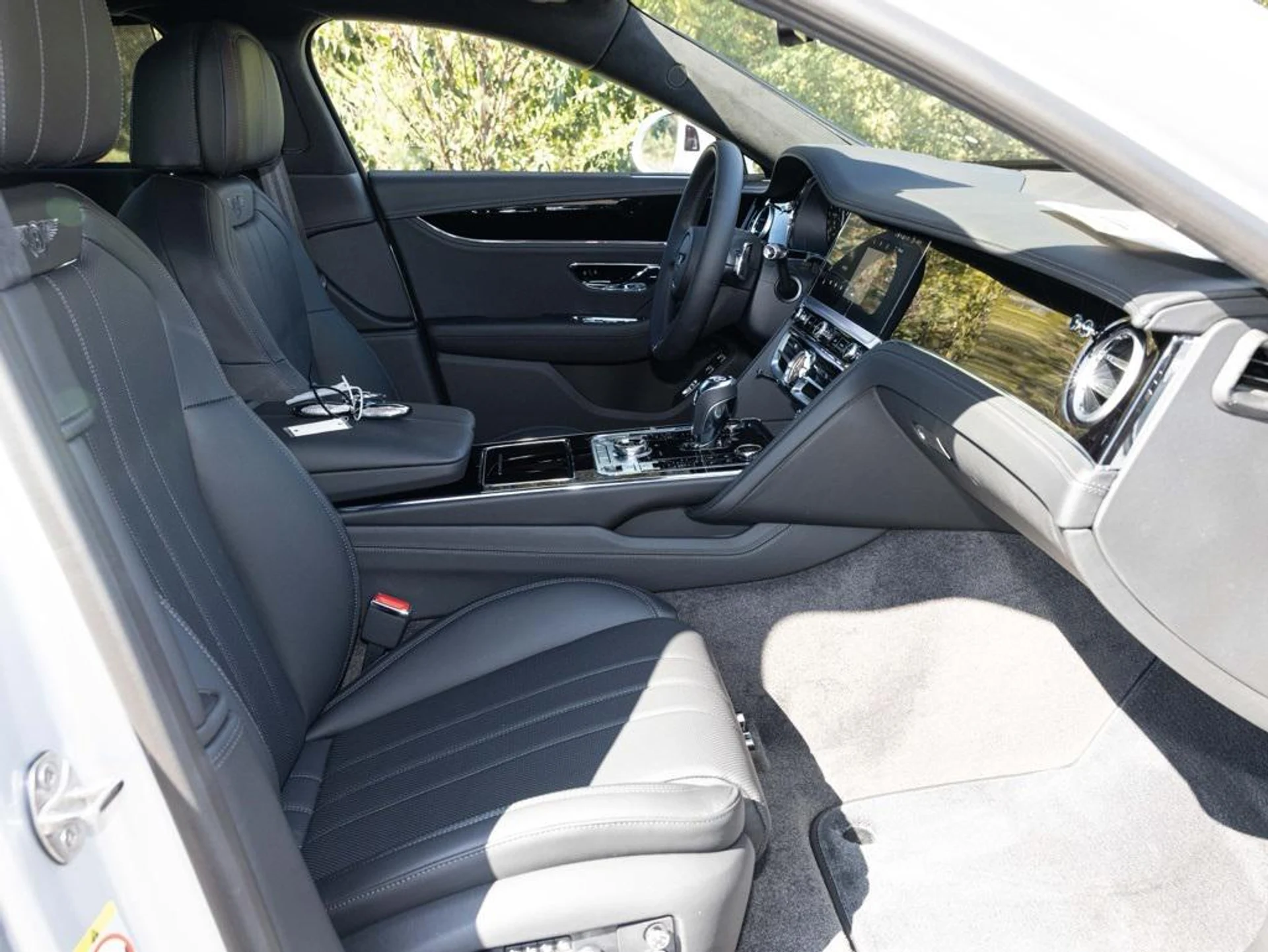 mph057_372454630_465279750_68f229ddc83056c645fcfec9_356397e690