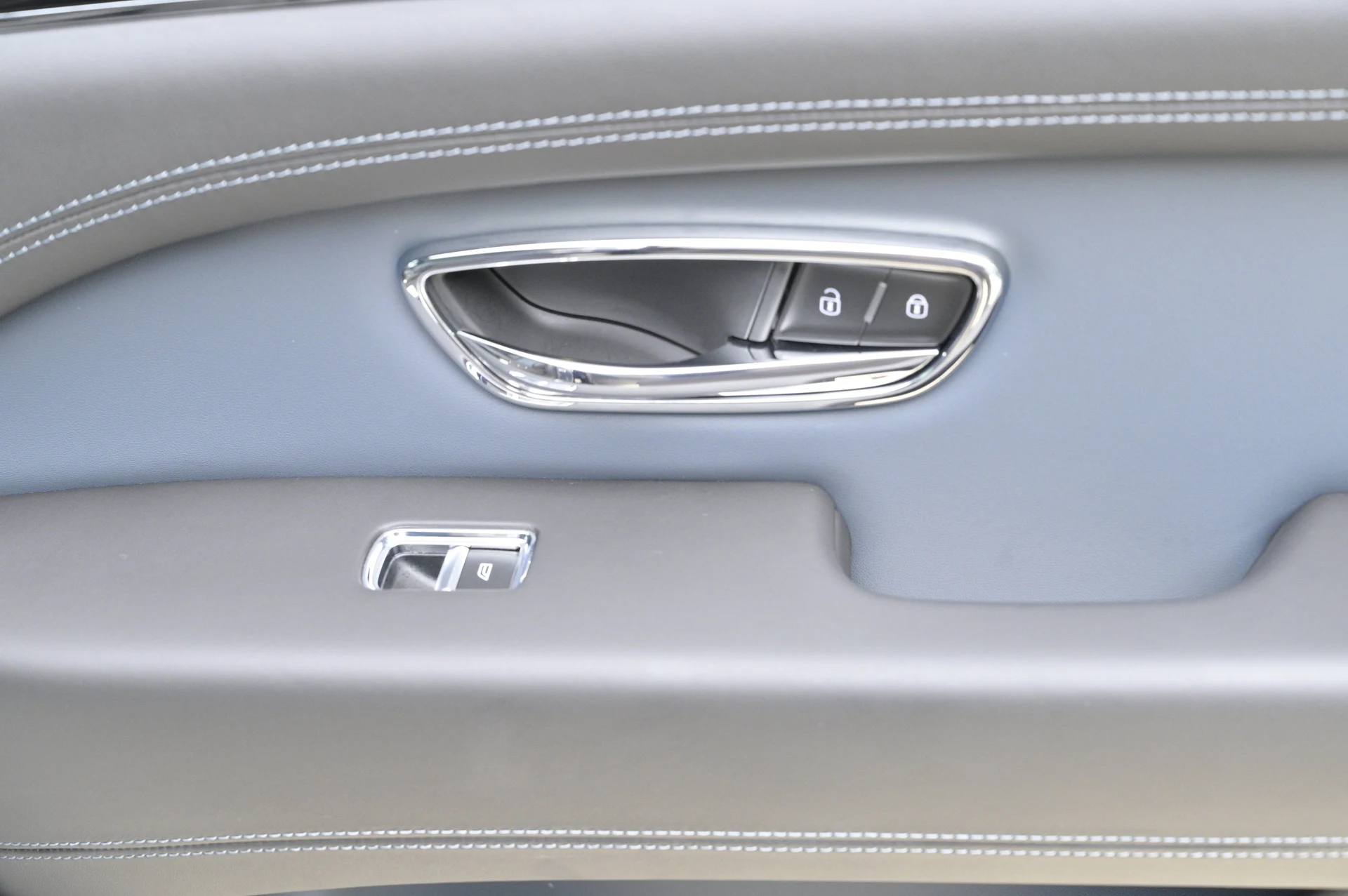 mph057_3726678703_62ca6c06f4894a14acc903487fab4f7a_06c291dfb3