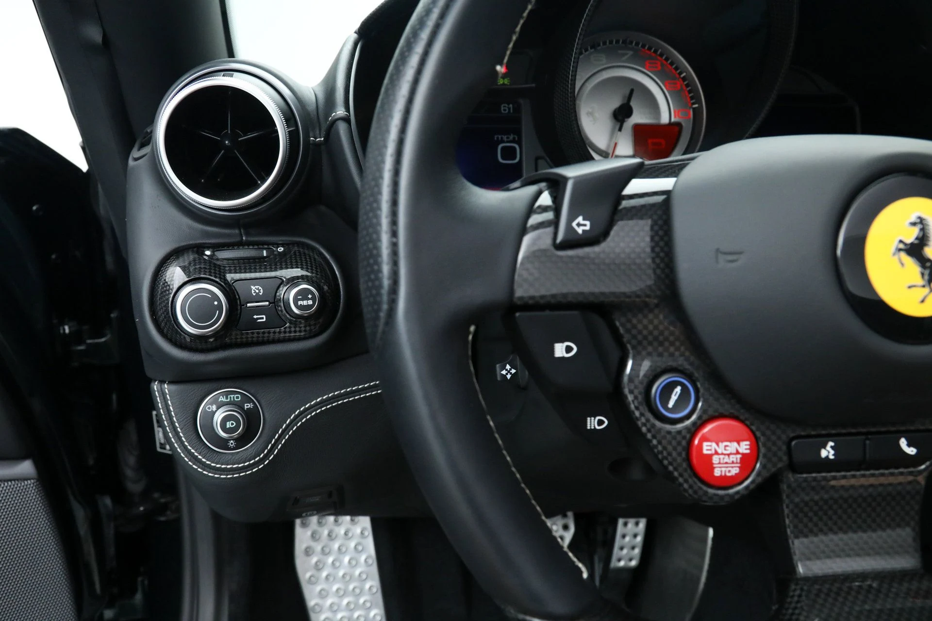 mph057_3748113484_e3bfcbb4aa419344cde2740897b25ca0_563f21a943