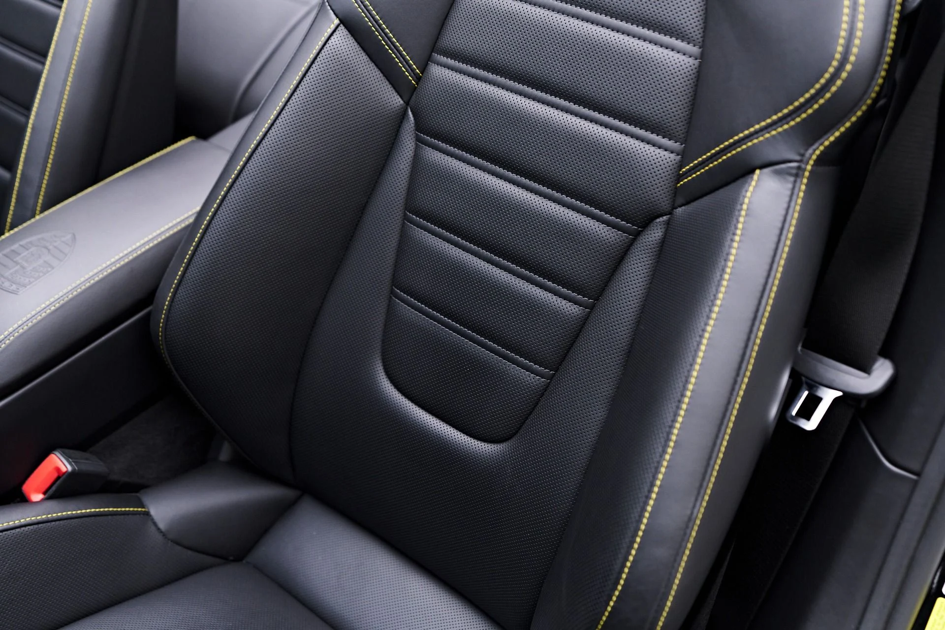 mph057_3764164877_Used_2021_Porsche_911_Turbo_S_1755568344_4271317b04